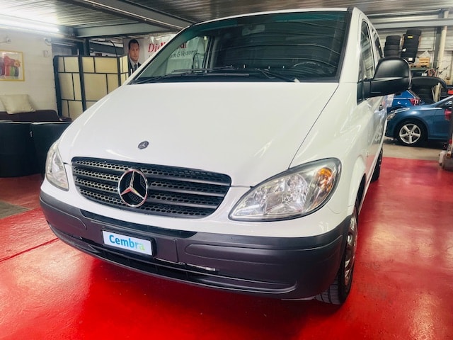 MERCEDES-BENZ Vito 111 CDI