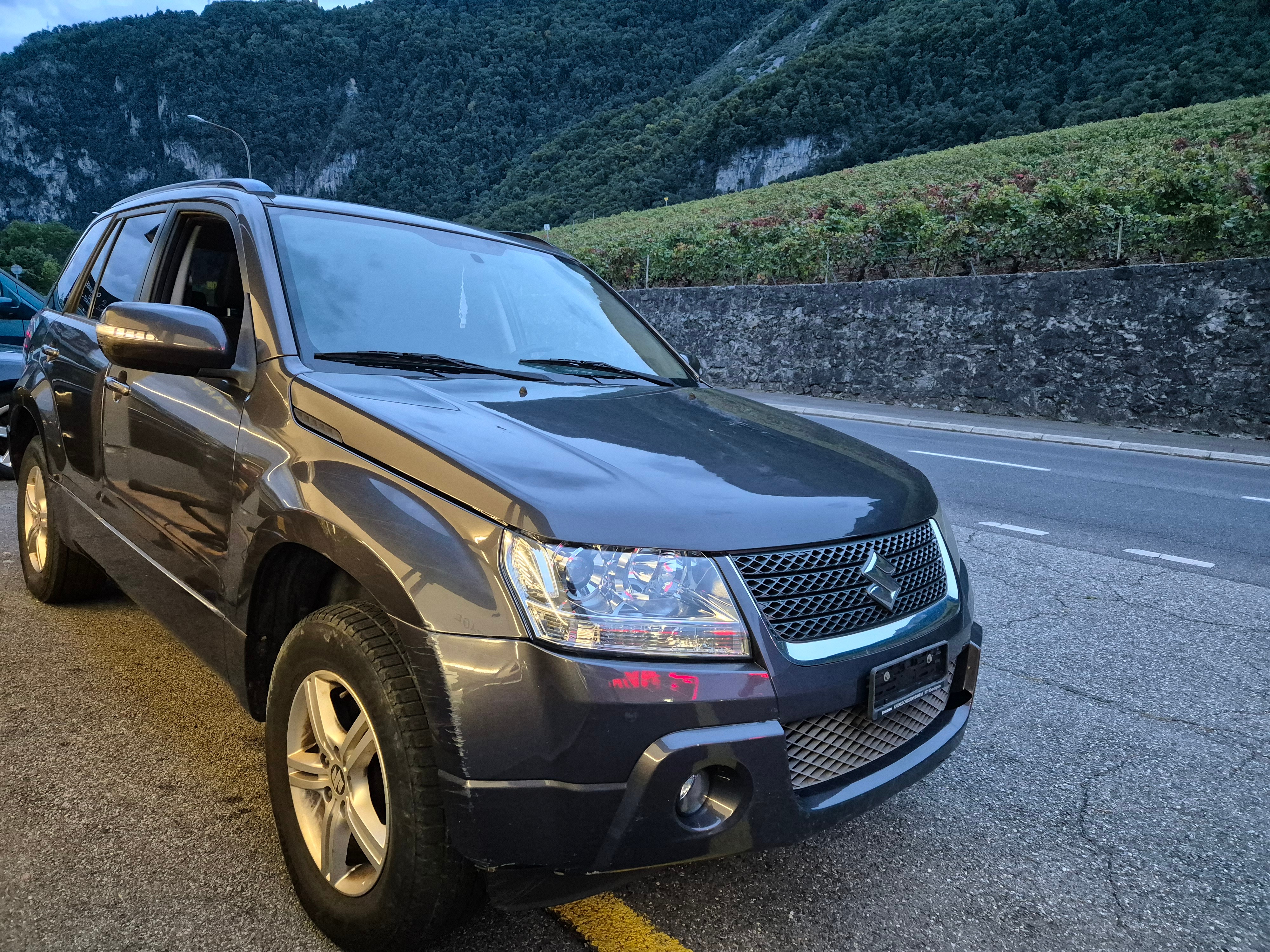 SUZUKI Grand Vitara 2.4 16V GL Top