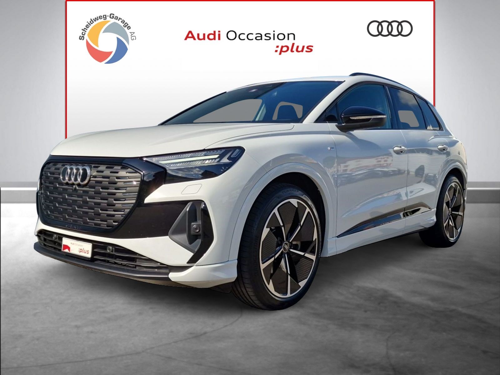 AUDI Q4 e-tron 50 quattro