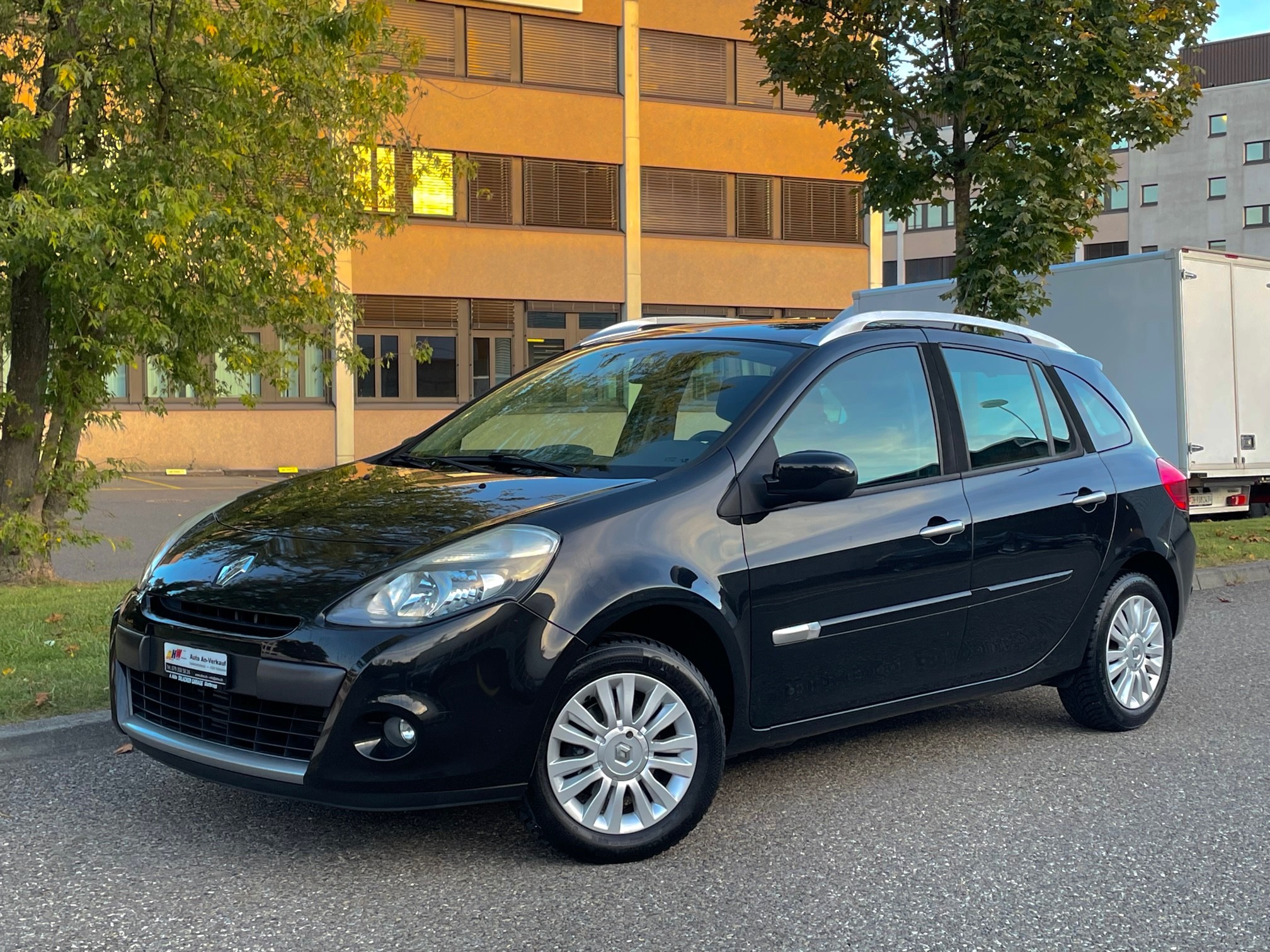 RENAULT Clio Grandtour 1.2 16V Turbo Dynamique Ab MFK 08.2023