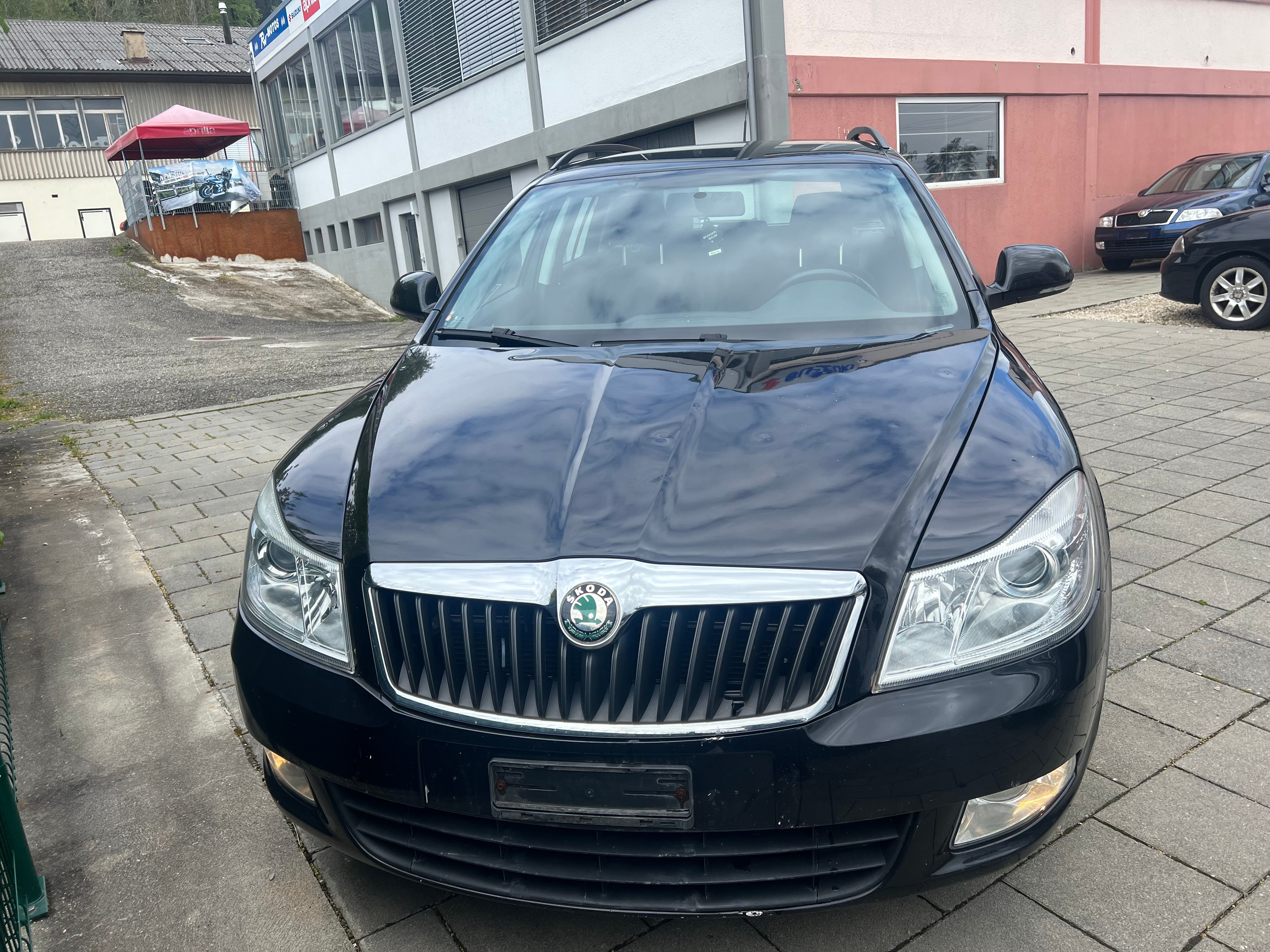 SKODA Octavia Combi 1.9 TDI Swiss Adventure 4x4