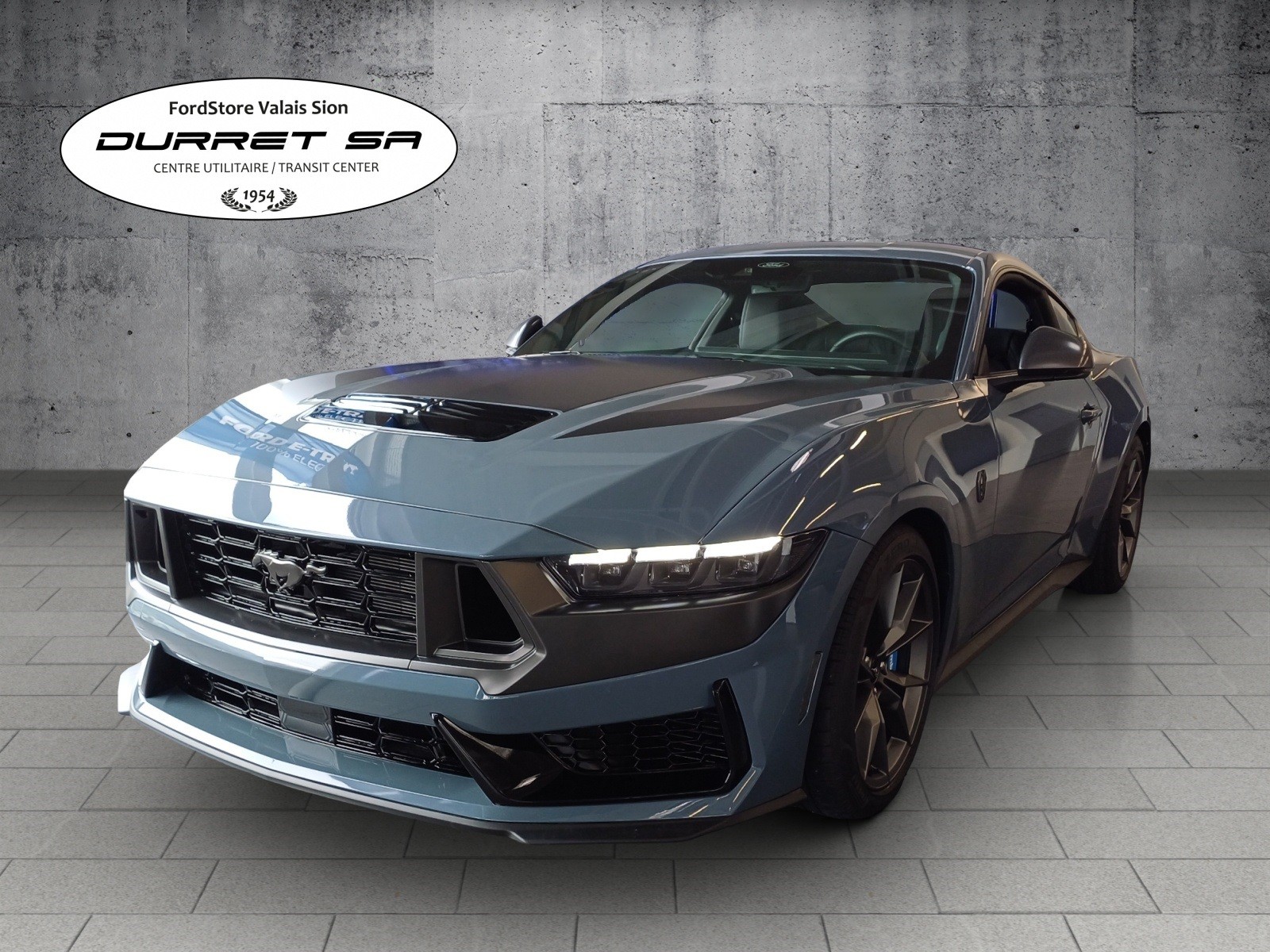 FORD Mustang Fastback 5.0 V8 DARK HORSE EDITION