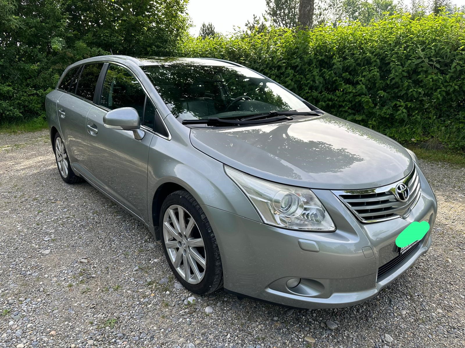 TOYOTA Avensis SW 2.0 Linea Sol Premium Multidrive