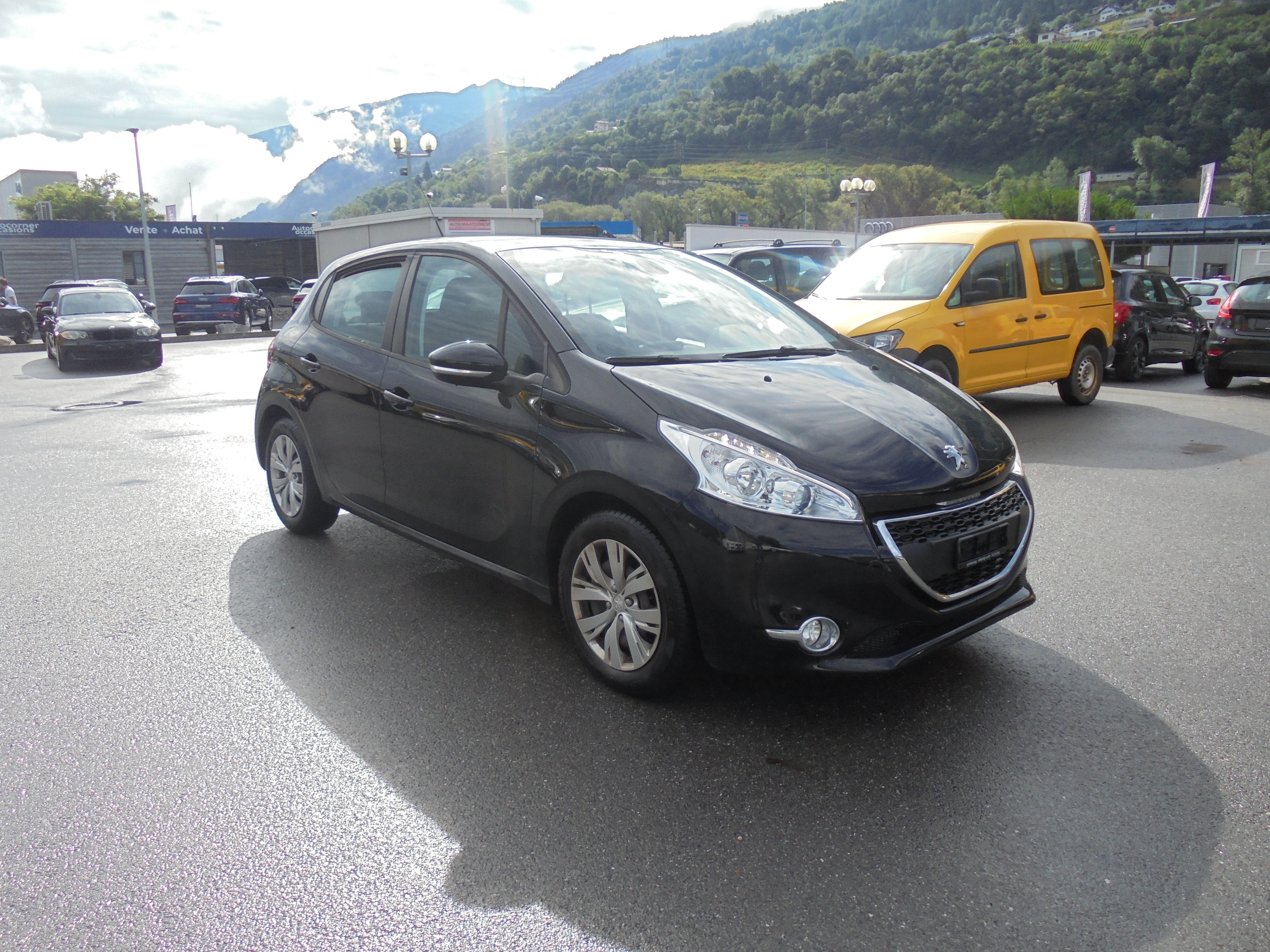 PEUGEOT 208 1.2 VTI Active