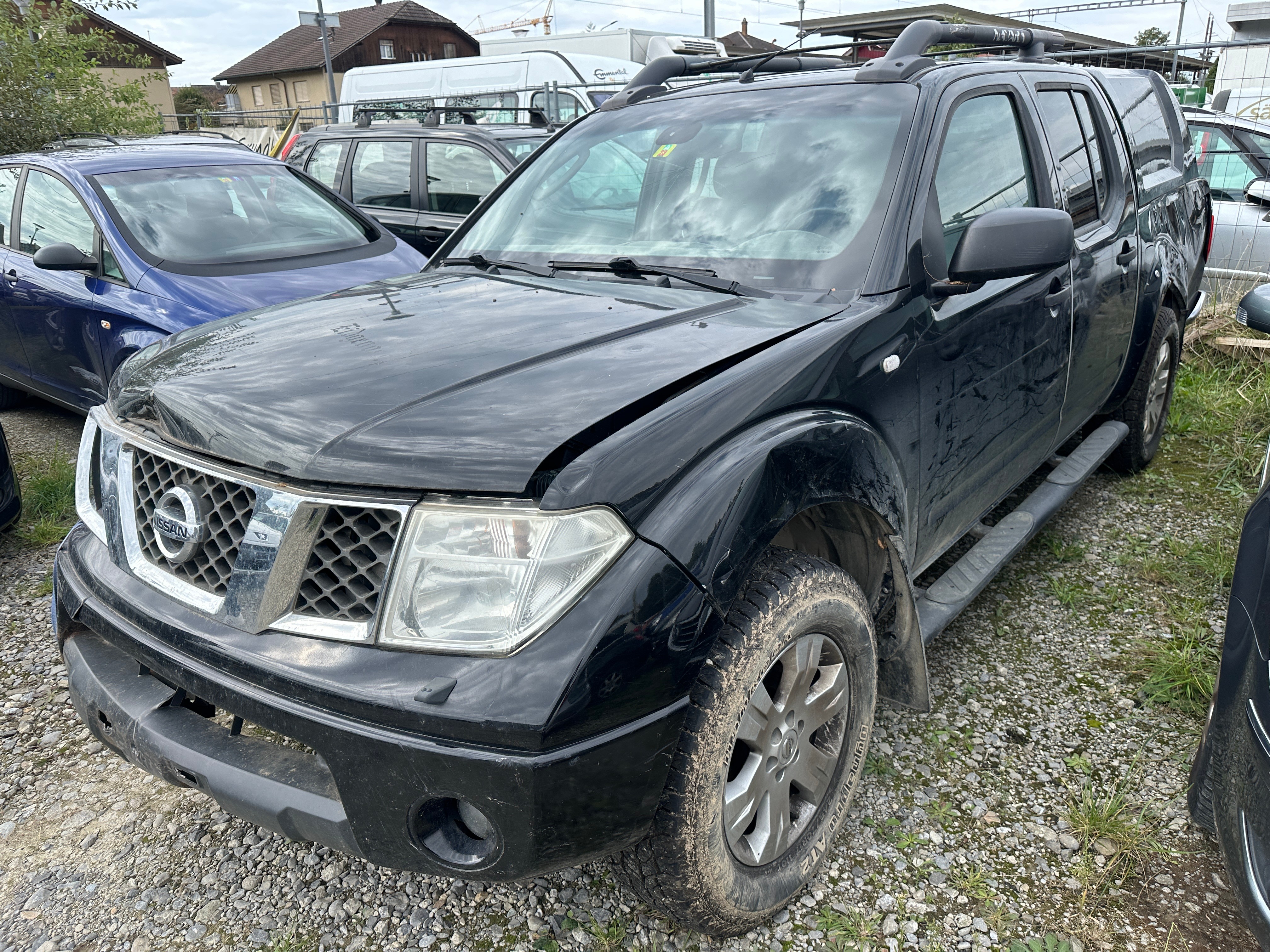 NISSAN Navara Double Cab XE 2.5 TDI 4WD