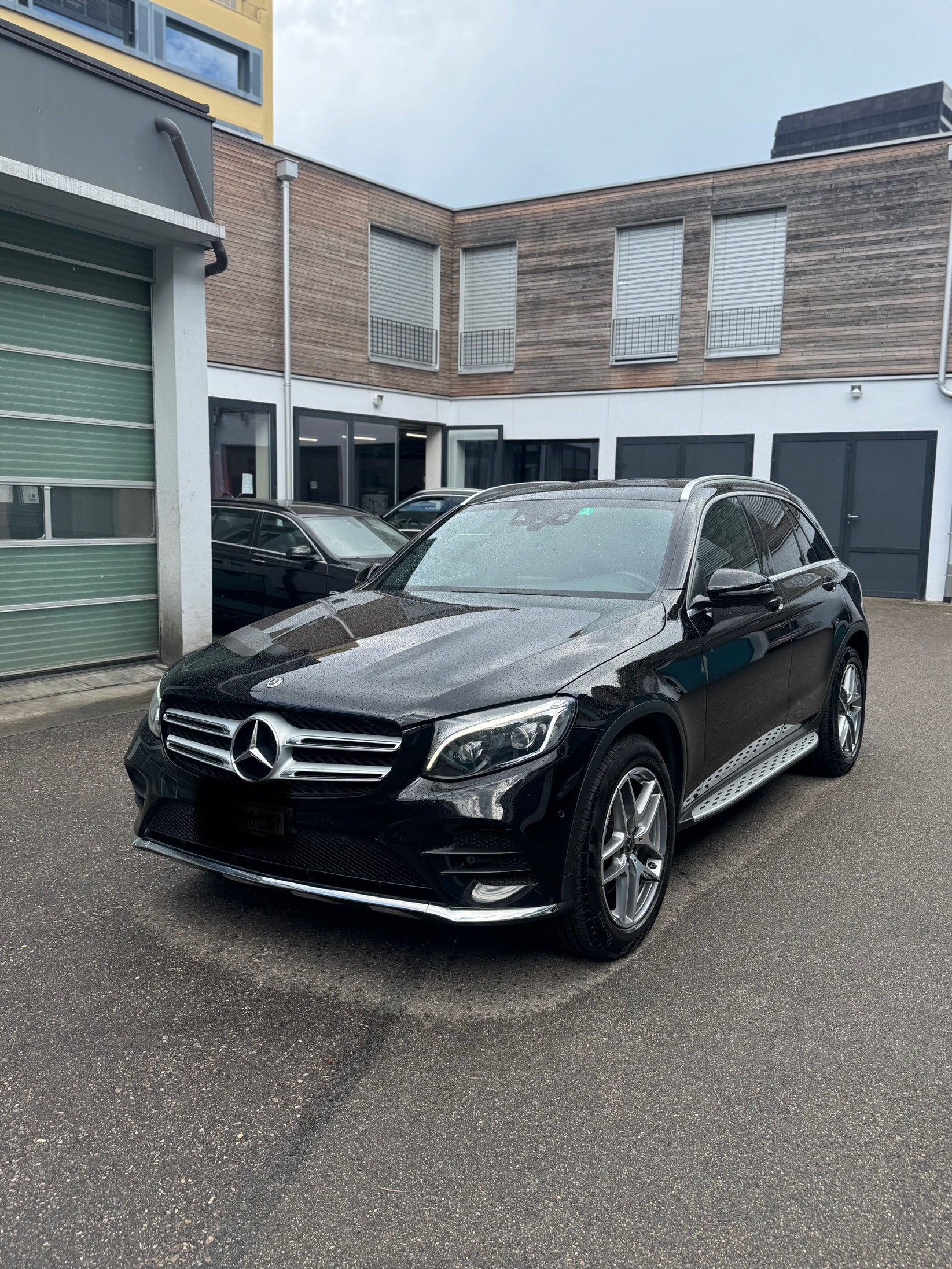 MERCEDES-BENZ GLC 250 d AMG Line 4Matic 9G-Tronic