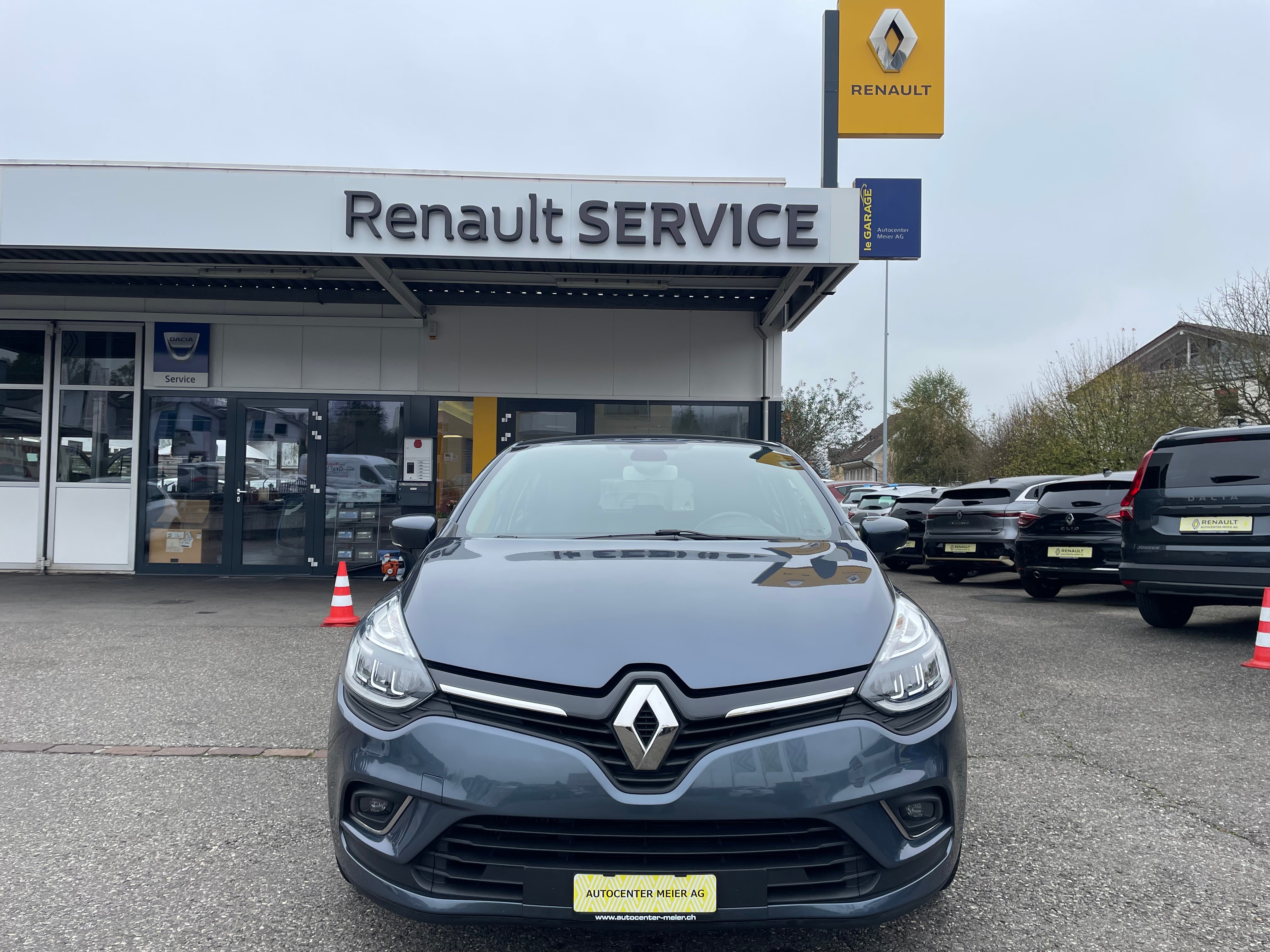 RENAULT Clio 1.2 16V T Intens