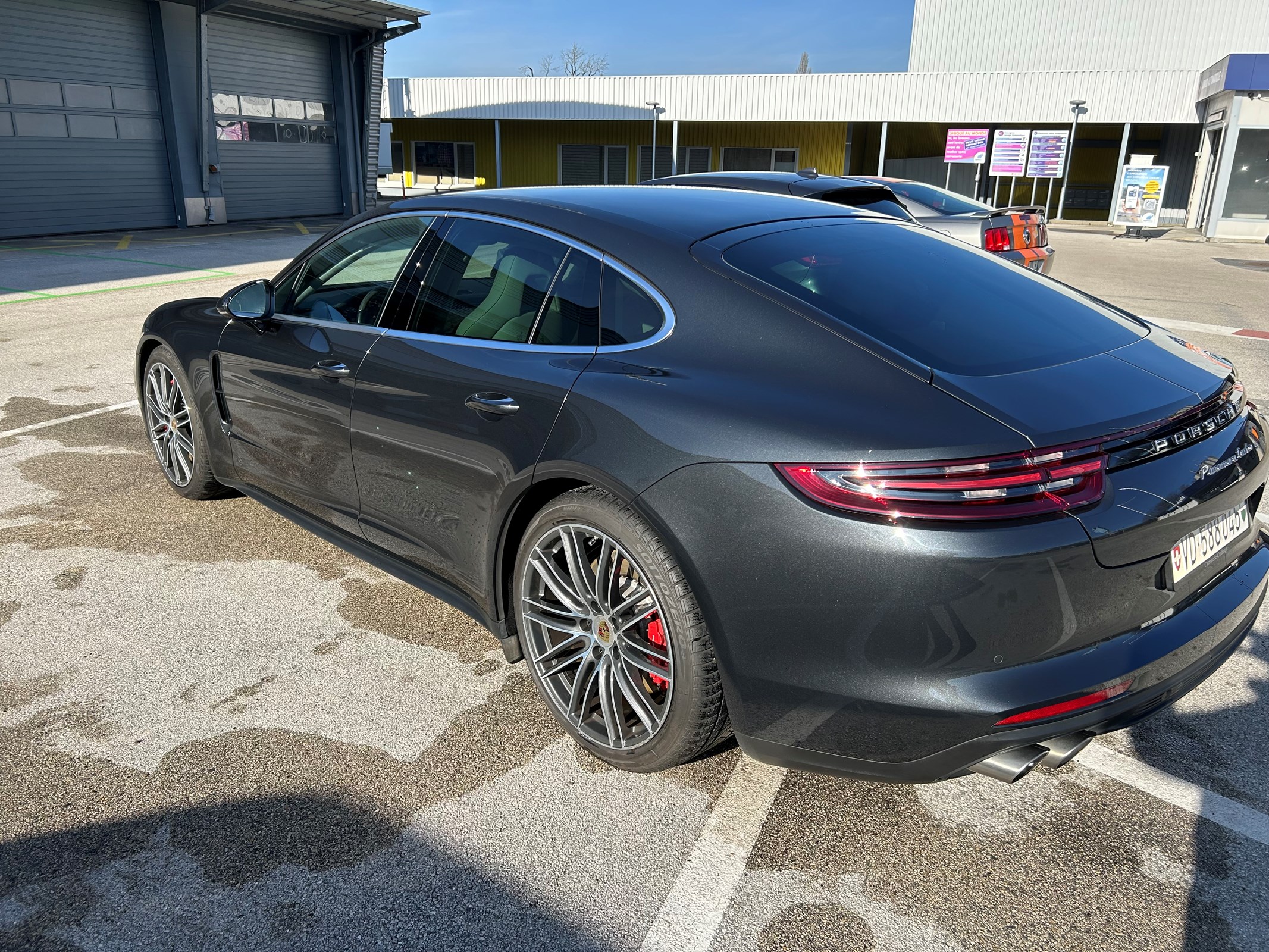 PORSCHE Panamera Turbo PDK