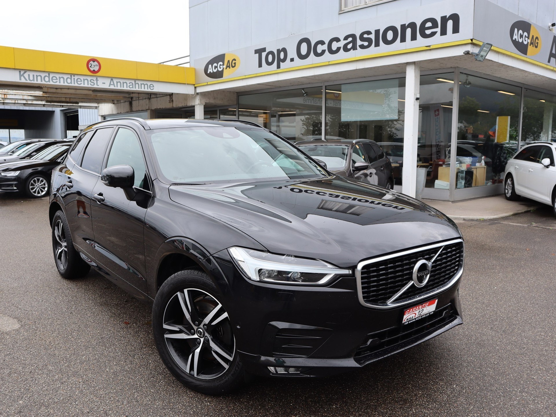 VOLVO XC60 B5 Diesel Mild Hybrid AWD R-Design Geartronic ** Voll-Leder Ausstattung ** Panorama Glasdach **