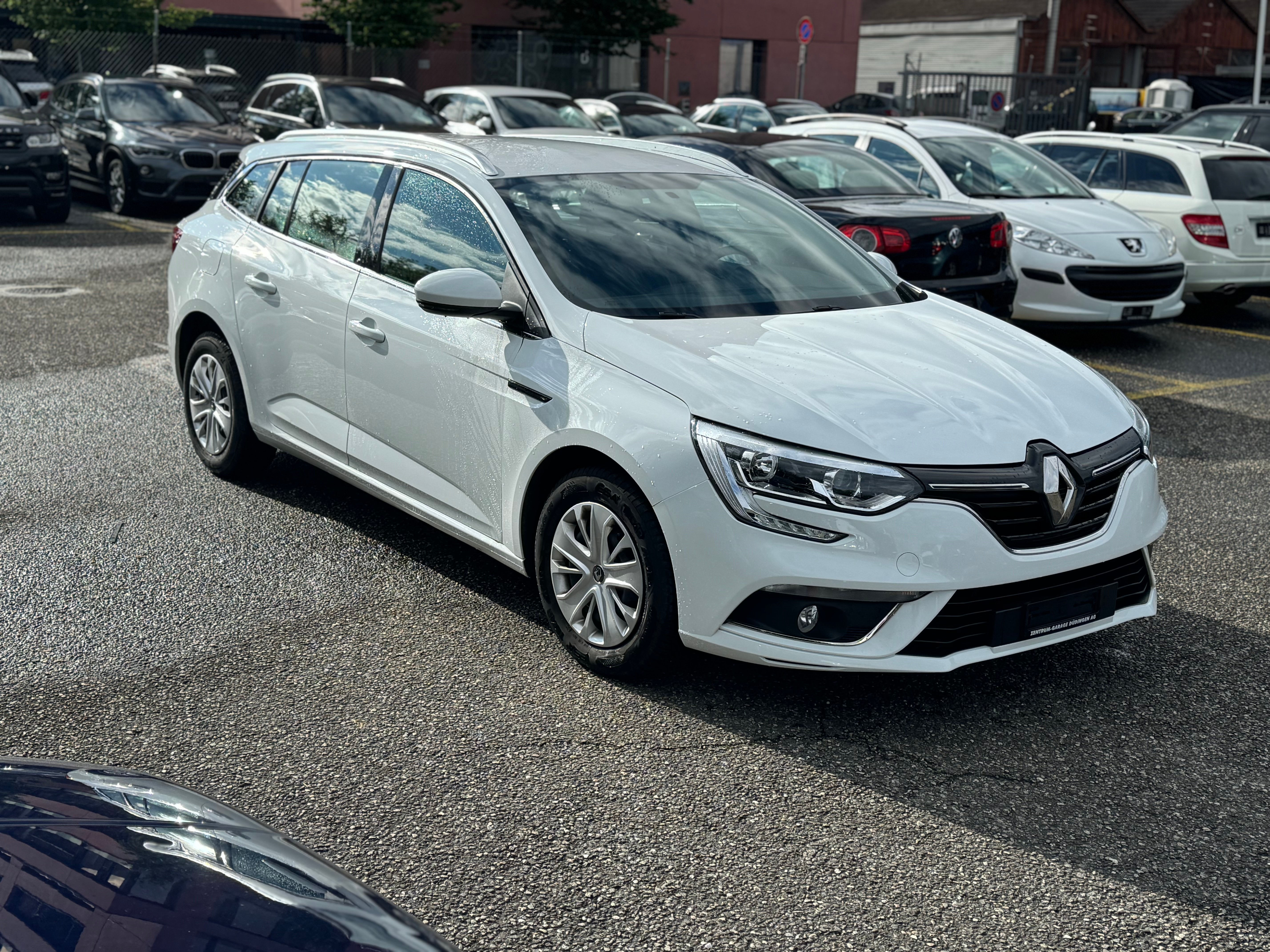 RENAULT Mégane Grandtour 1.5 dCi Zen EDC