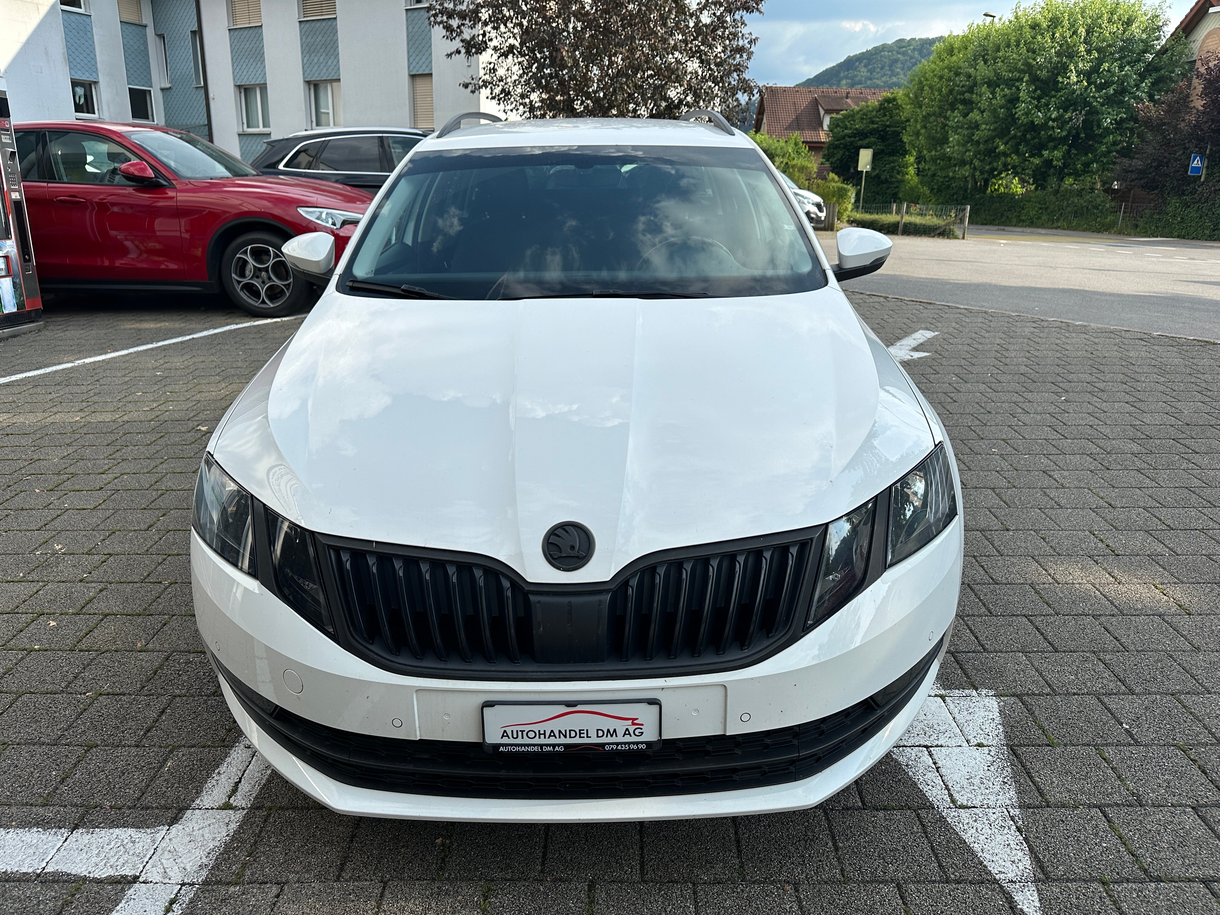 SKODA Octavia Combi 1.6 TDI Clever DSG