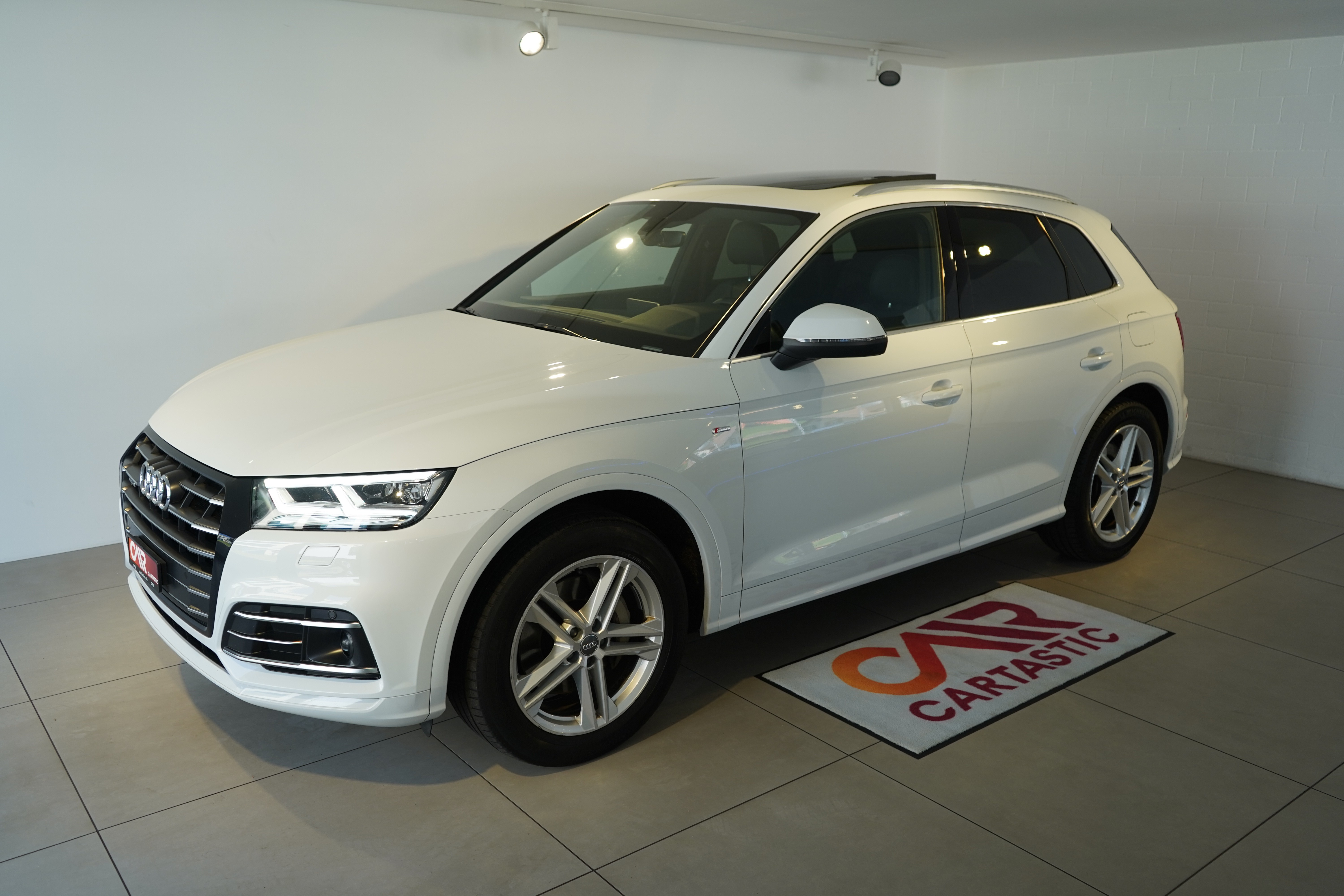 AUDI Q5 55 TFSI e quattro