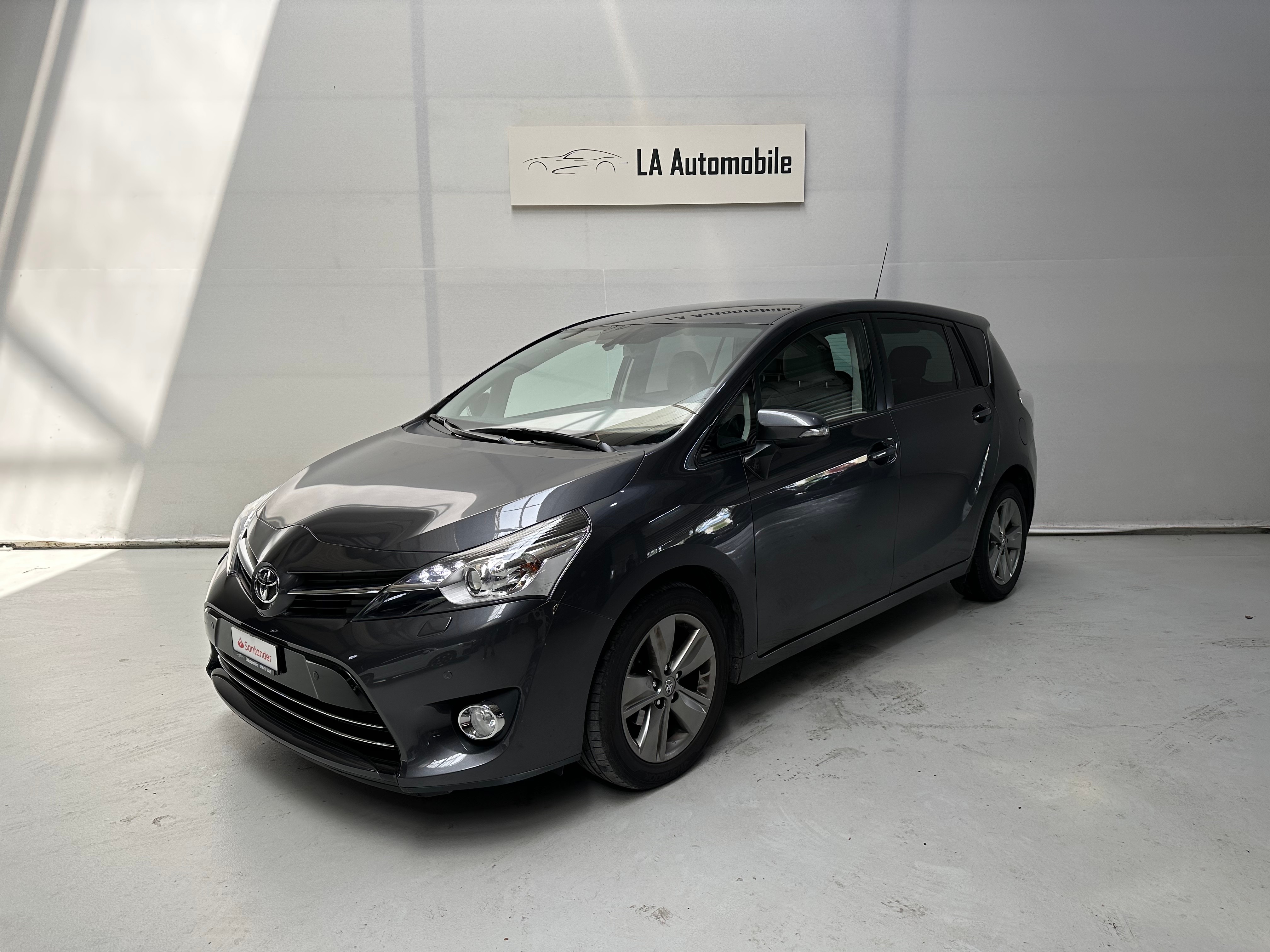 TOYOTA Verso 1.8 Swiss Trend Multidrive S