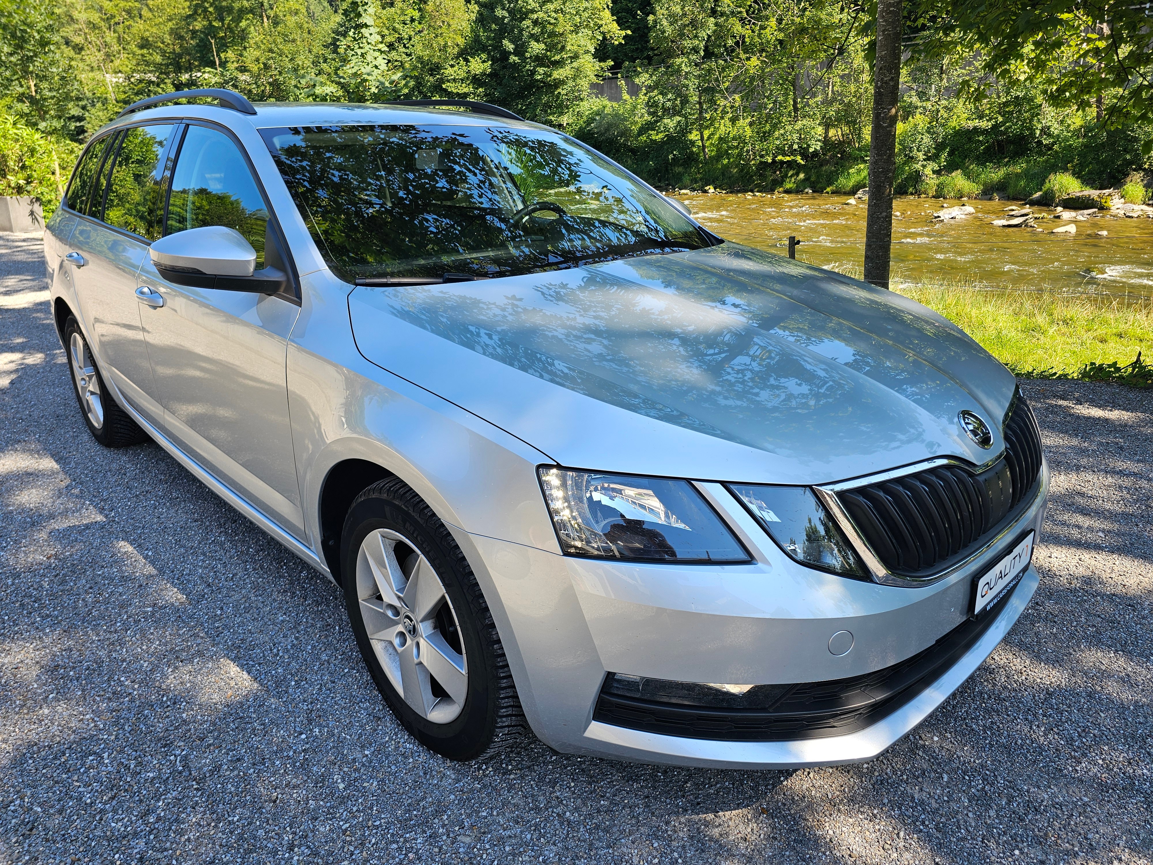 SKODA Octavia Combi 1.5 TSI Ambition DSG