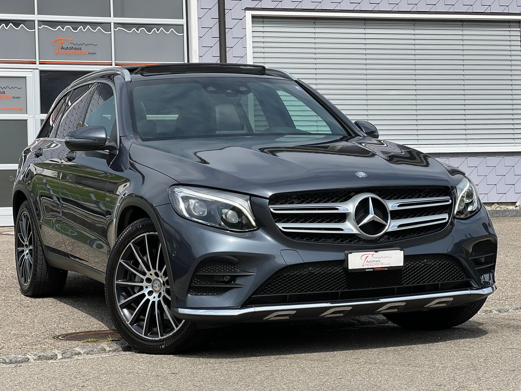 MERCEDES-BENZ GLC 250 d AMG Line 4Matic 9G-Tronic *CH-Fahrzeug*AHK*