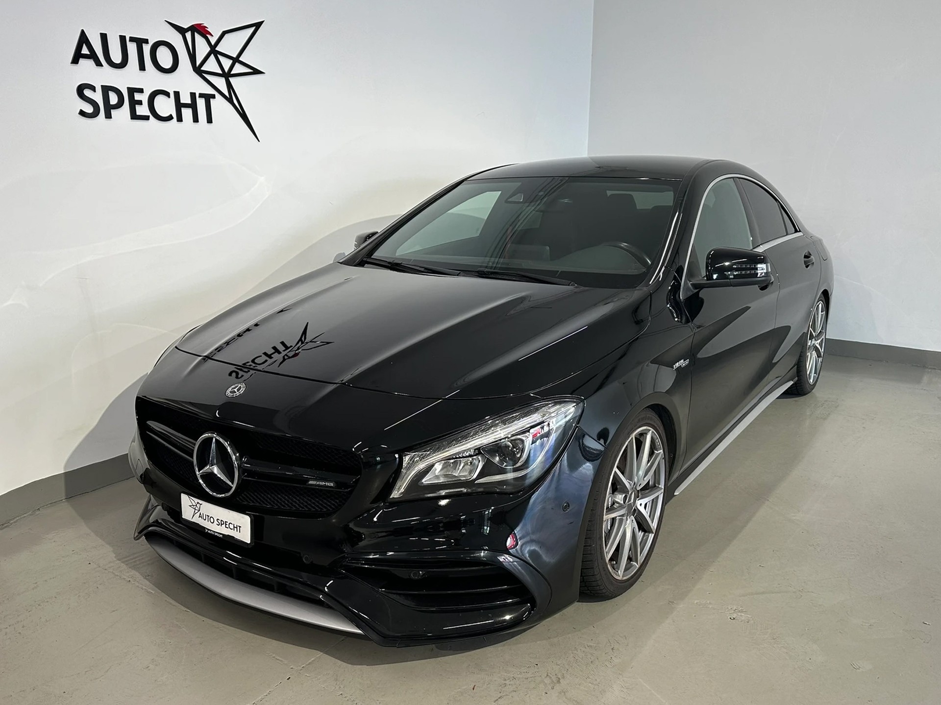 MERCEDES-BENZ CLA 45 AMG 4Matic Speedshift