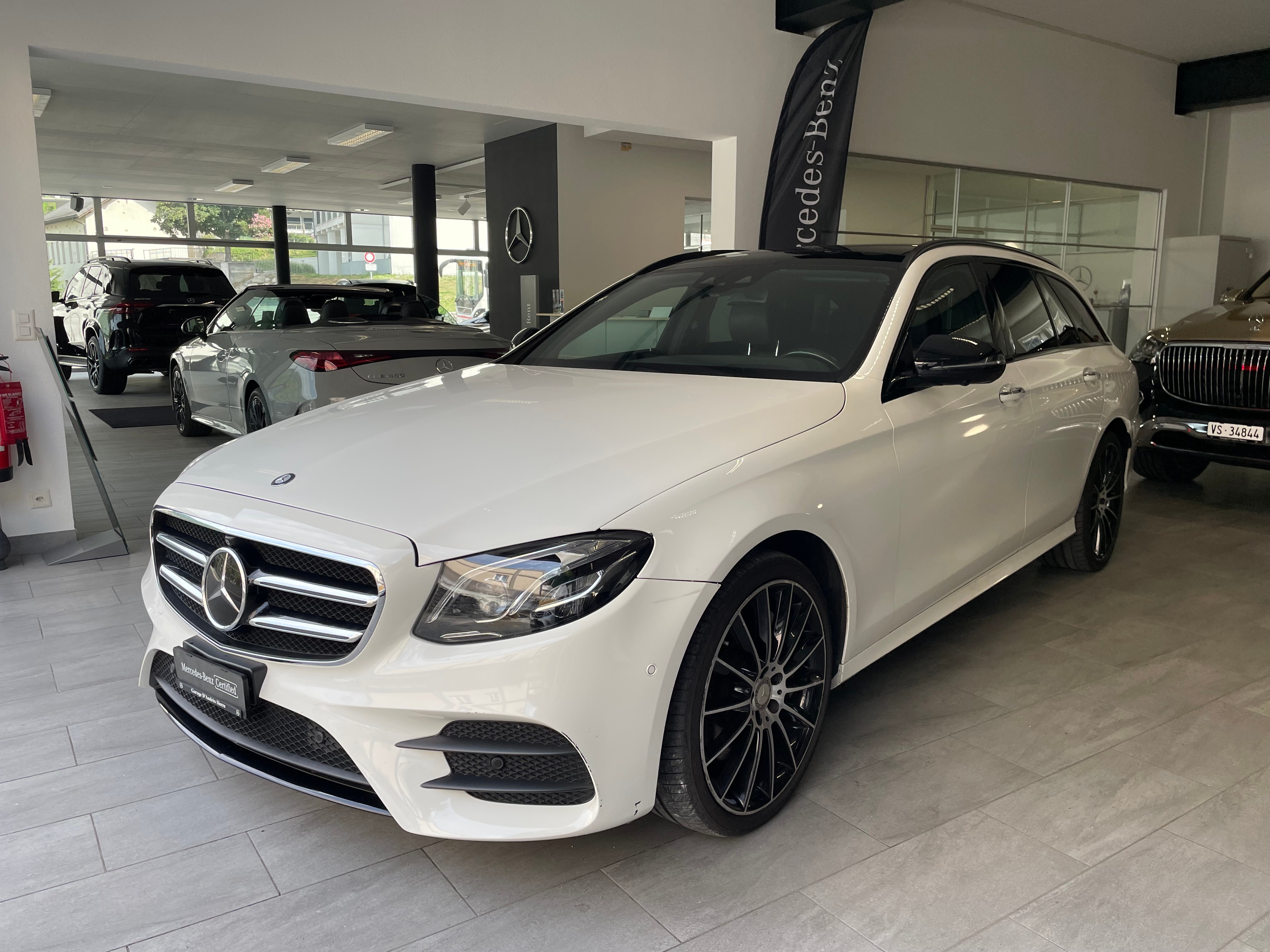 MERCEDES-BENZ E 400 AMG Line 4 Matic 9G-Tronic