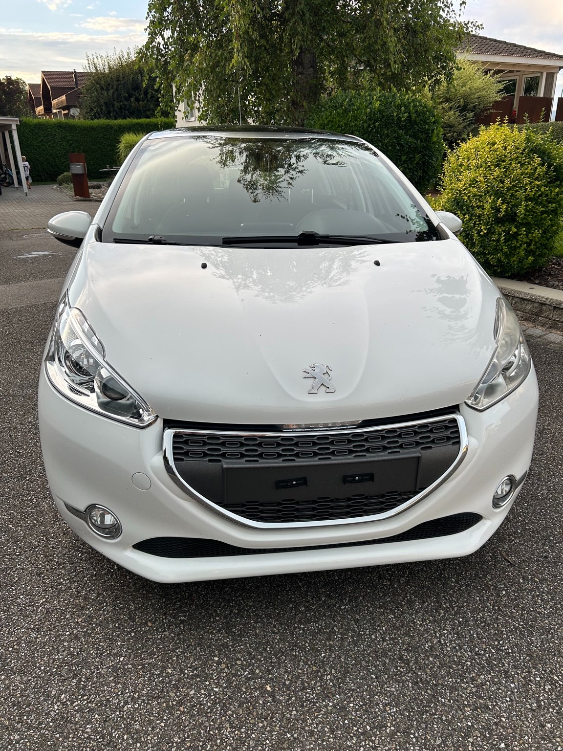 PEUGEOT 208 1.6 VTI Allure