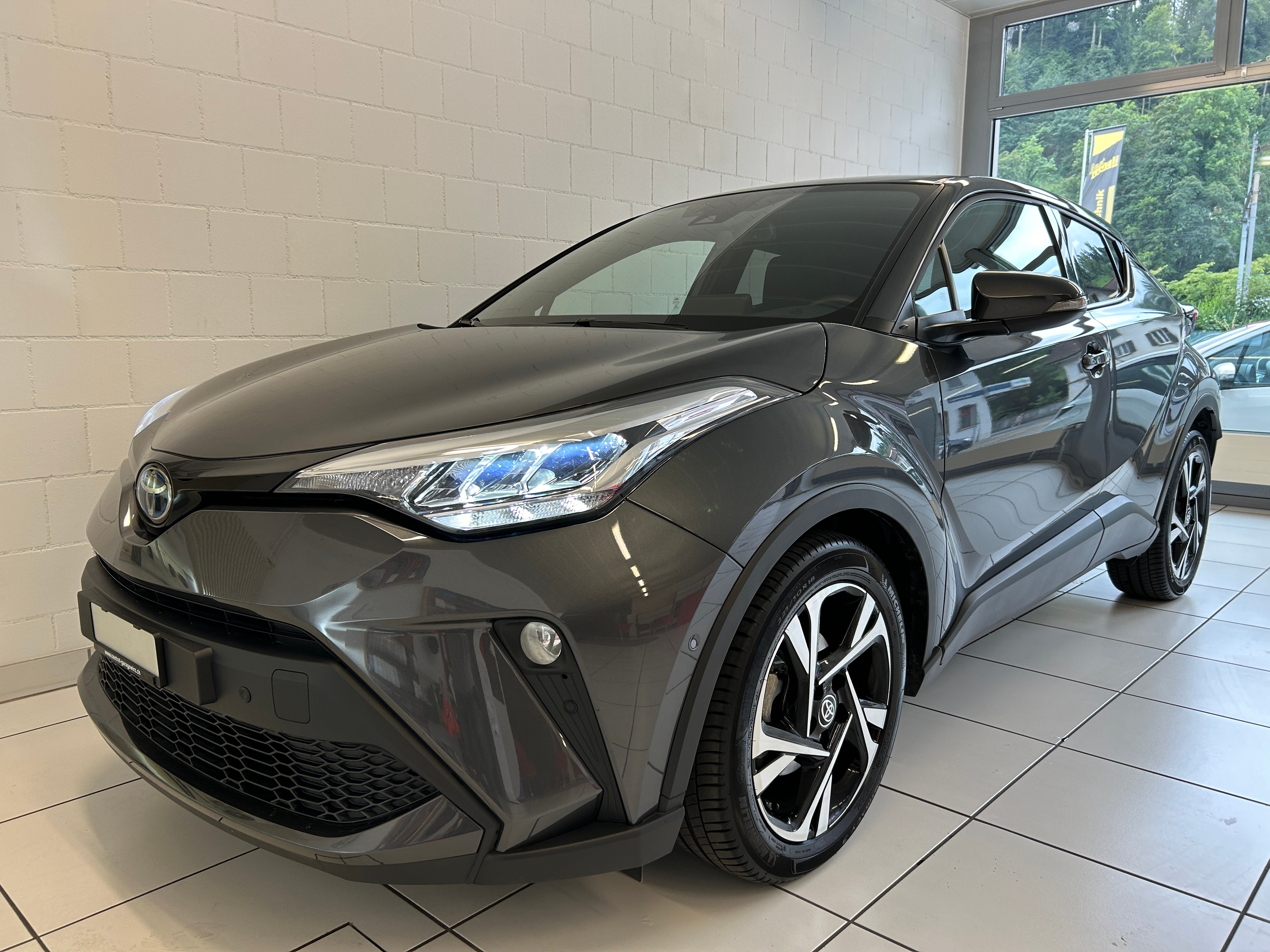 TOYOTA C-HR 1.8 HSD CVT Trend