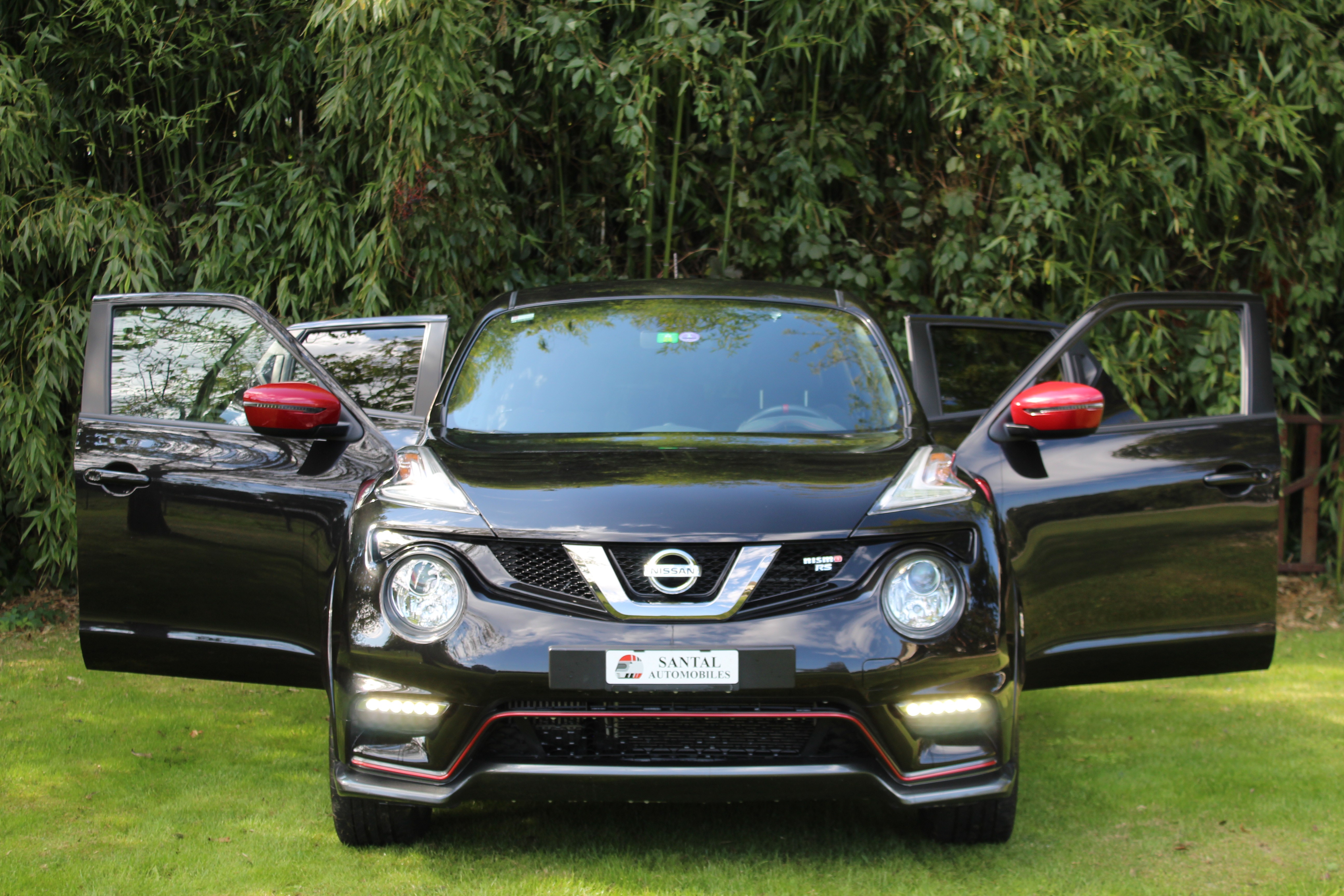 NISSAN Juke 1.6 DIG-T Nismo RS 4x4 Xtronic M-CVT