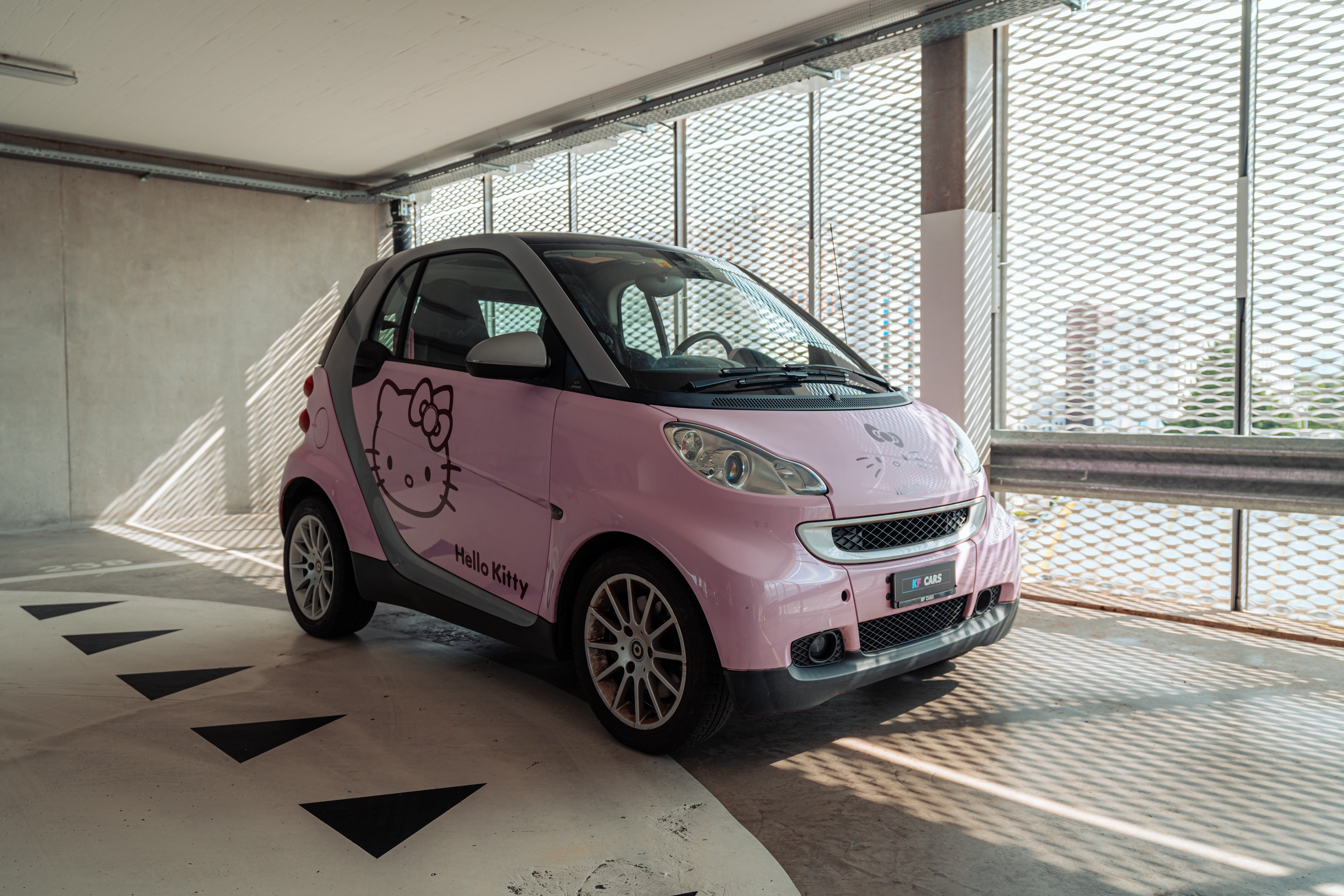 SMART fortwo passion softouch HELLO KITTY