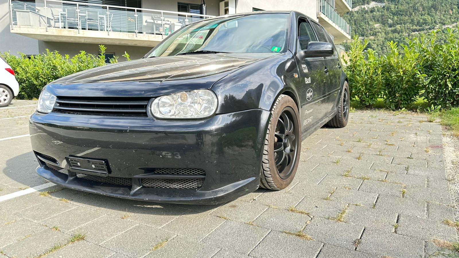 VW Golf 1.8 T GTI