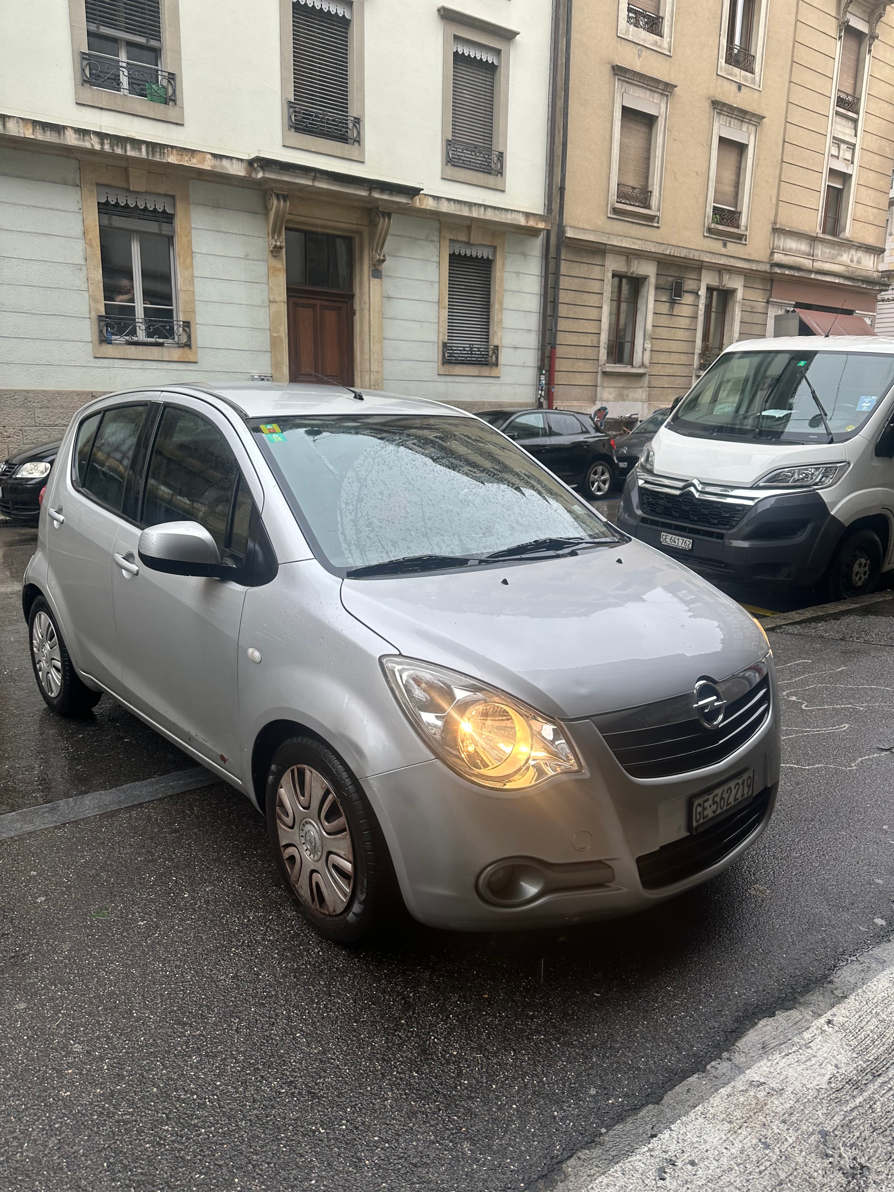 OPEL Agila 1.0 Enjoy