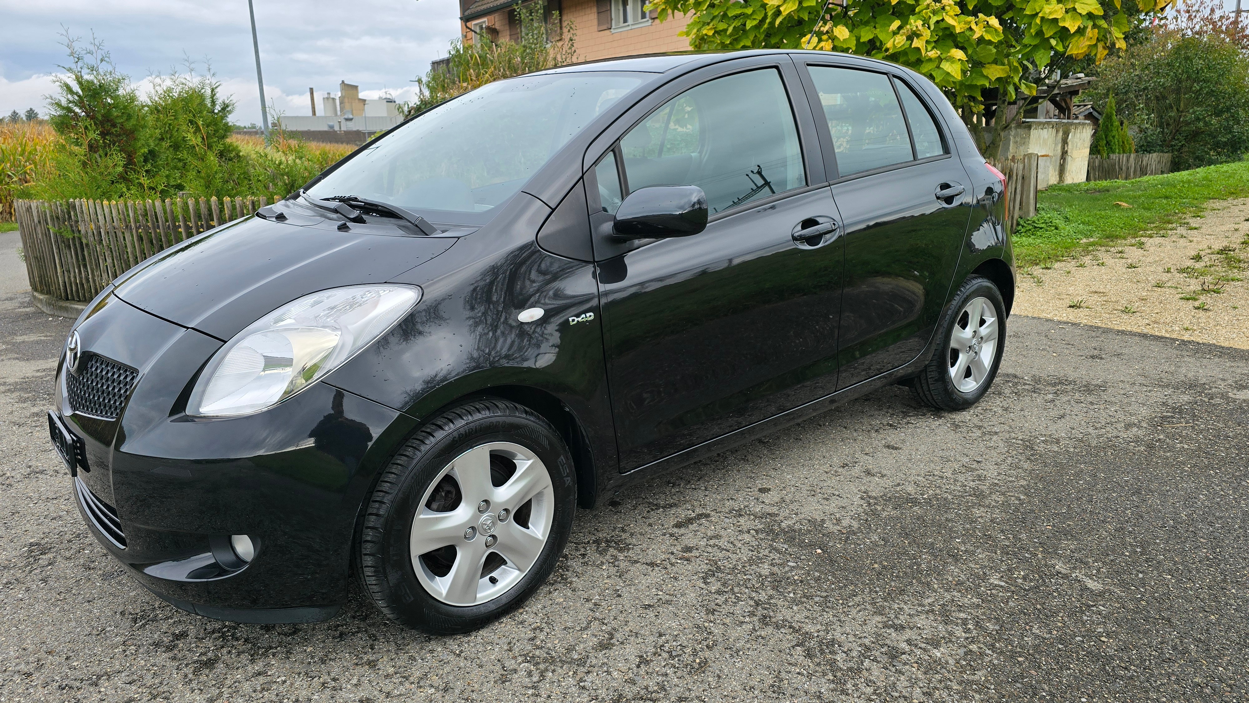 TOYOTA Yaris 1.4 D-4D Linea Luna Automat