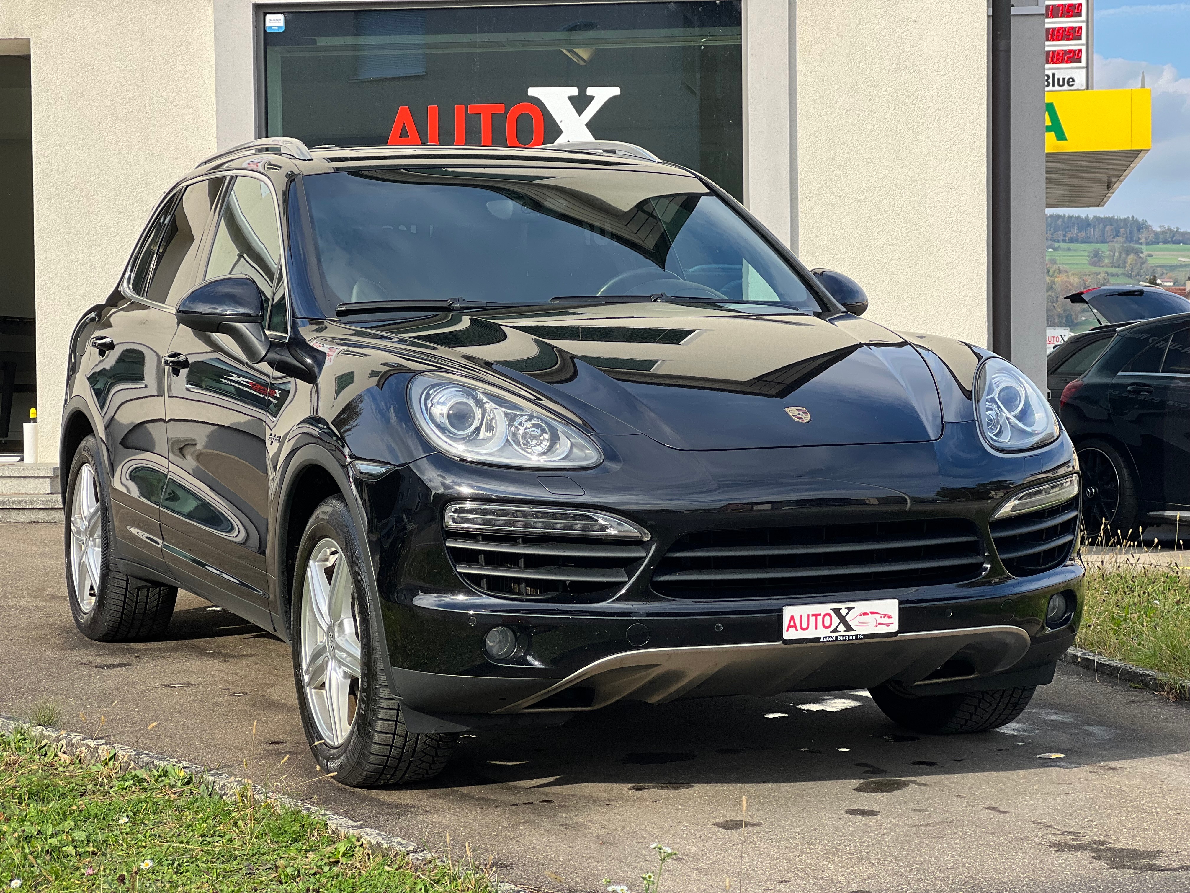 PORSCHE Cayenne S Hybrid