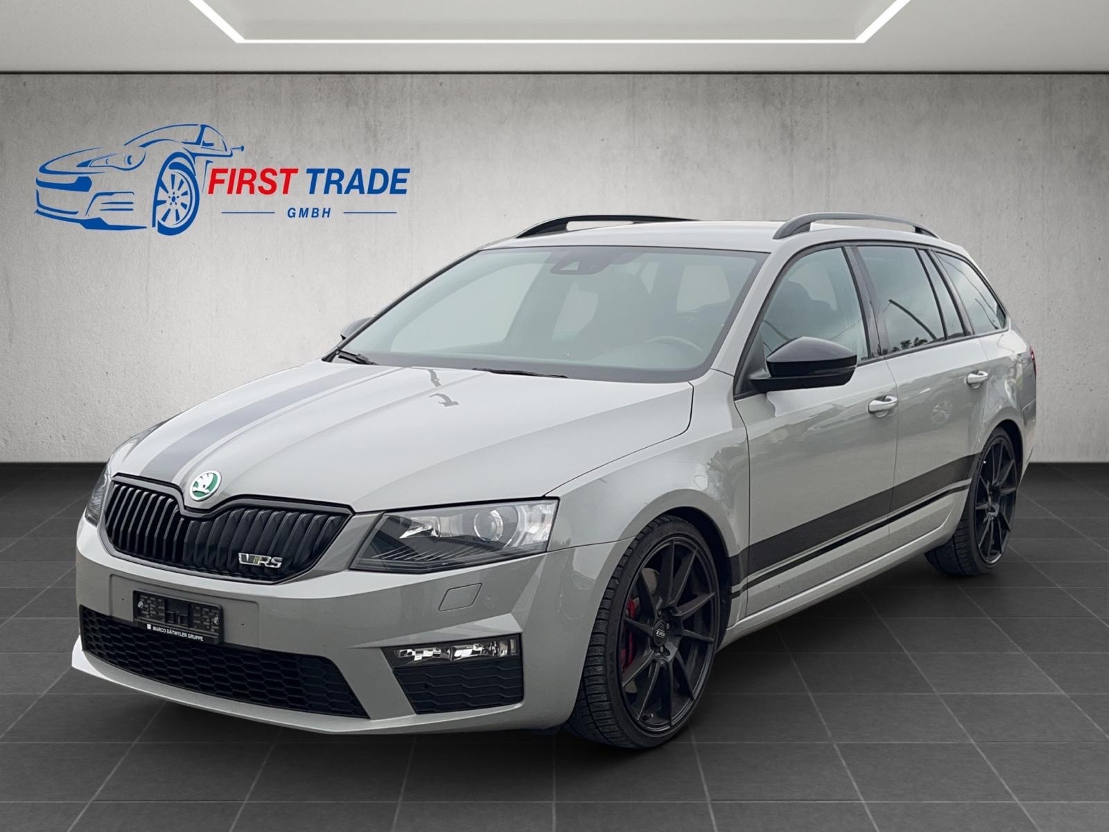 SKODA Octavia Combi 2.0 TSI RS