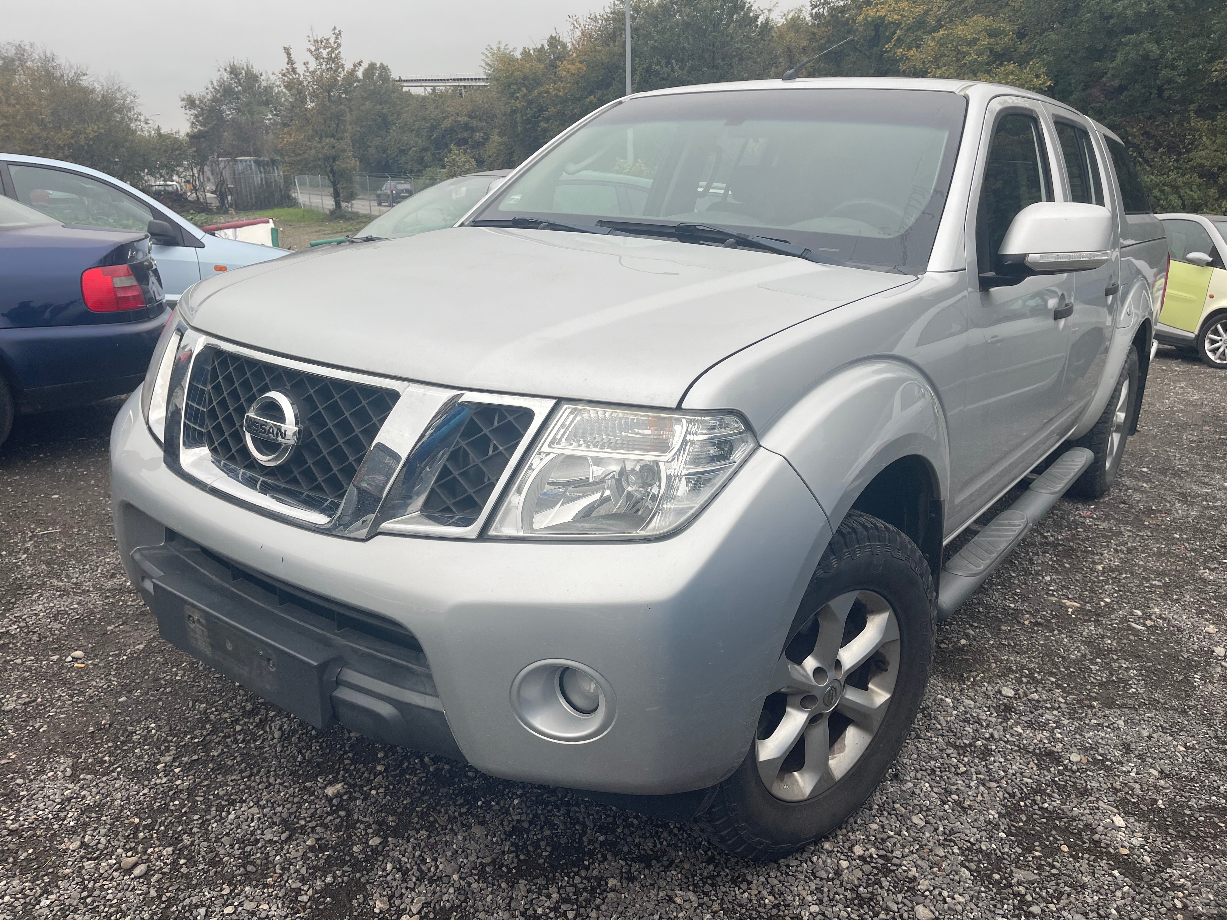 NISSAN Navara Double Cab XE 2.5 dCi 4WD LB