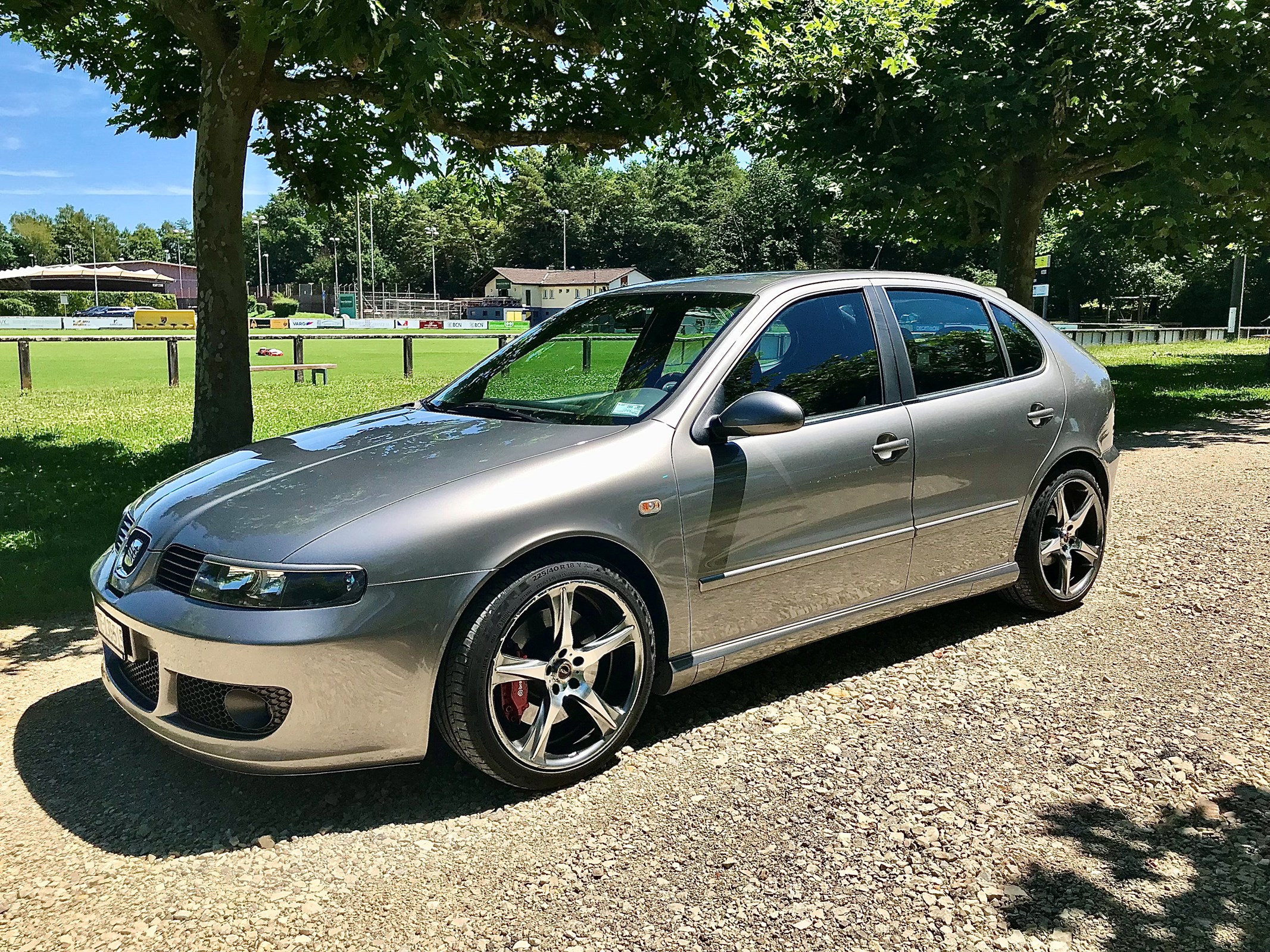 SEAT Leon 1.8 T Cupra R