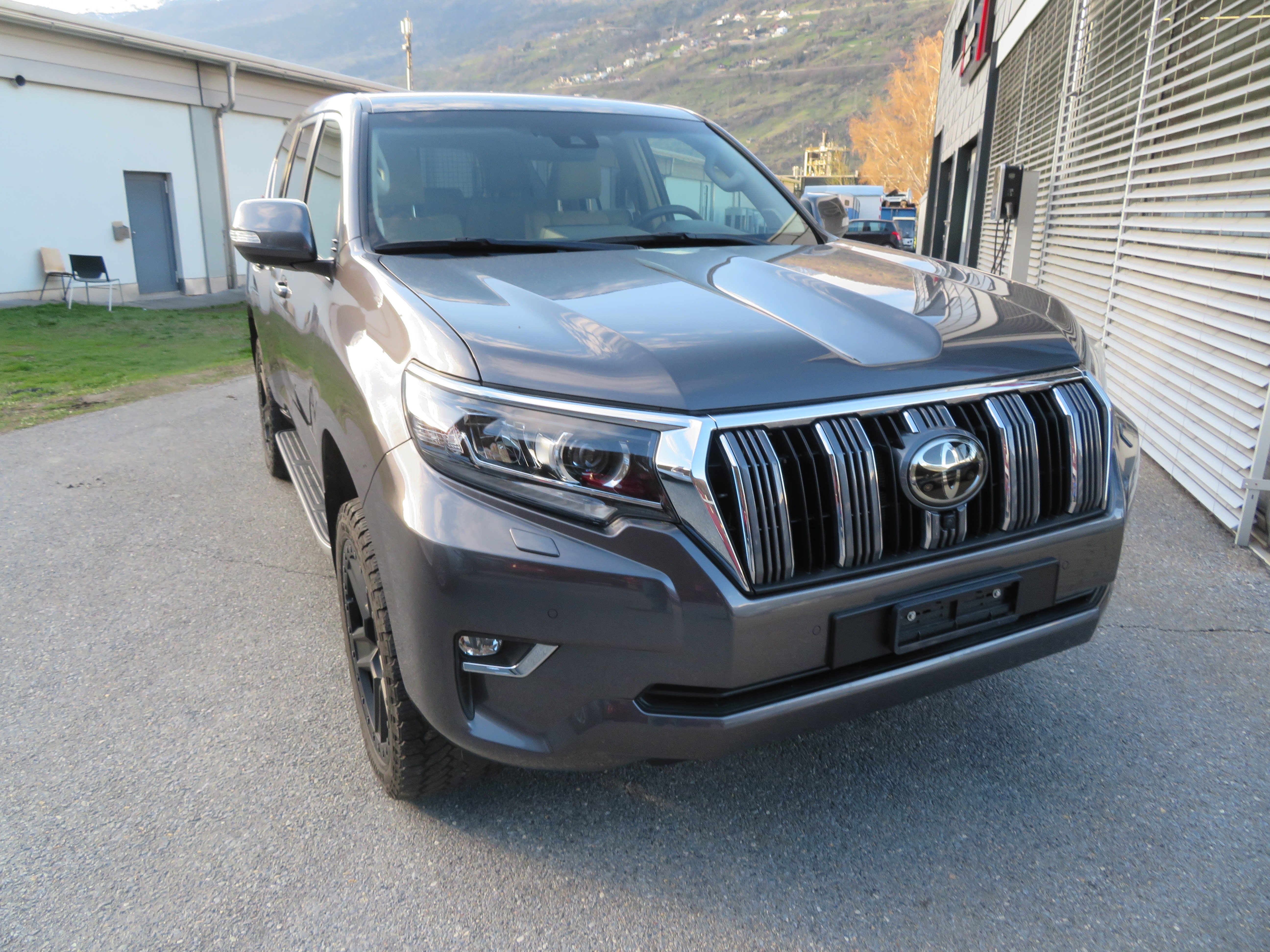 TOYOTA Land Cruiser 2.8TD Style Automat