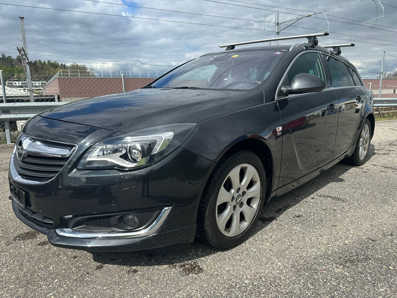 OPEL Insignia Sports Tourer 1.6 Turbo Edition Automatic