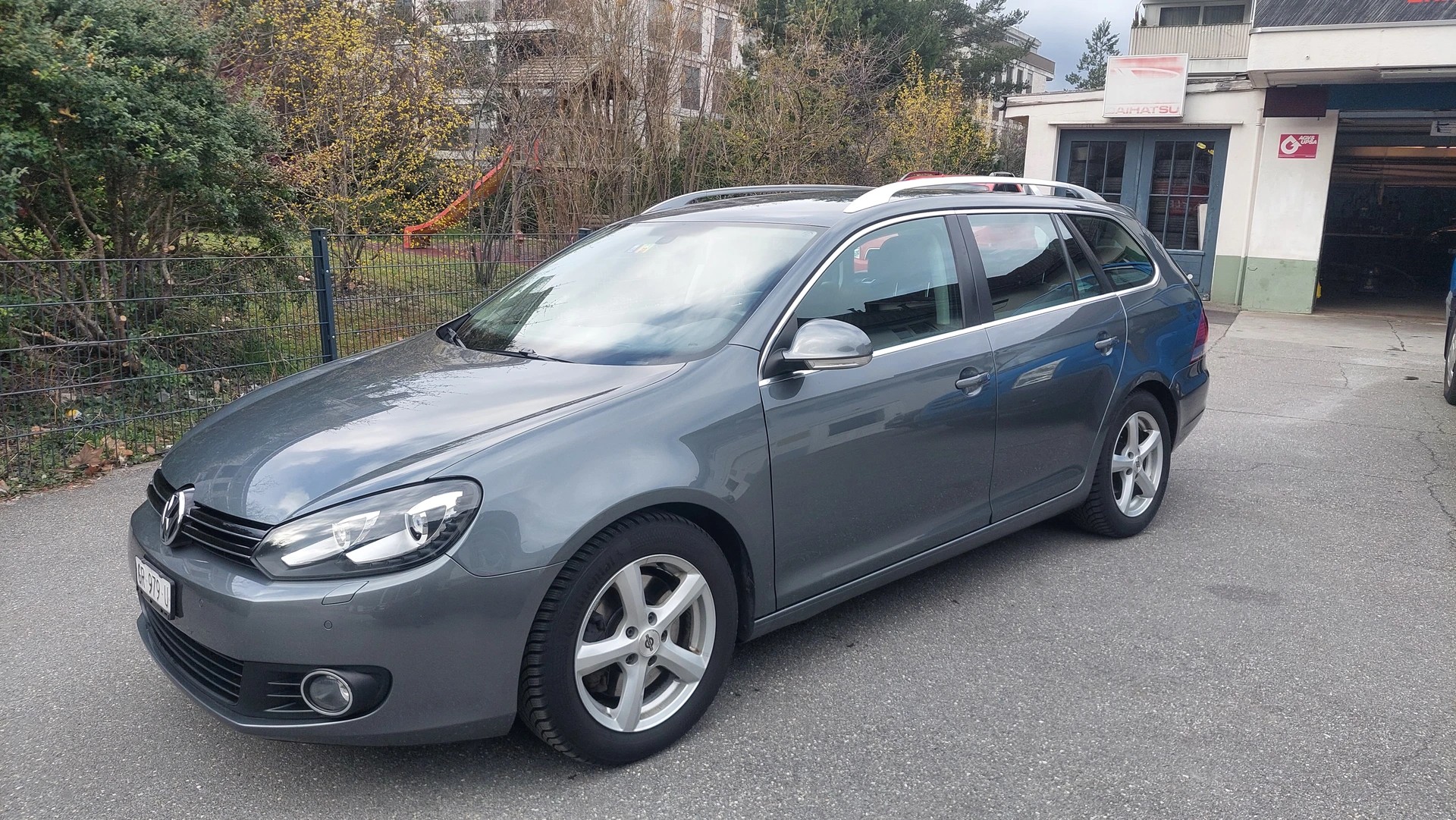 VW Golf Variant 1.6 TDI Trendline 4Motion