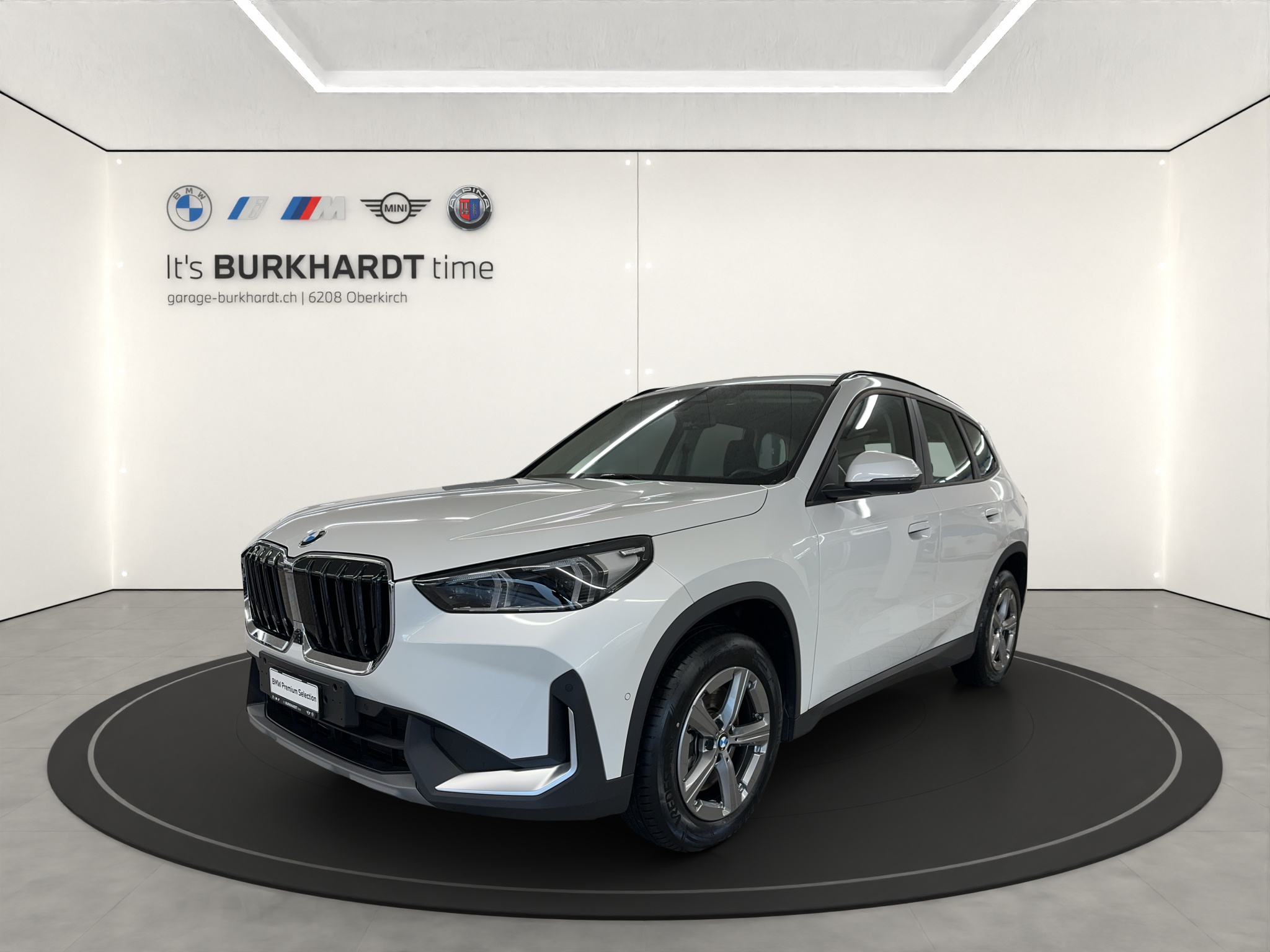 BMW X1 xDrive 23i 48V