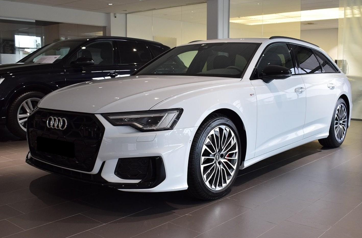 AUDI A6 Avant 55 TFSIe S line quattro S-tronic