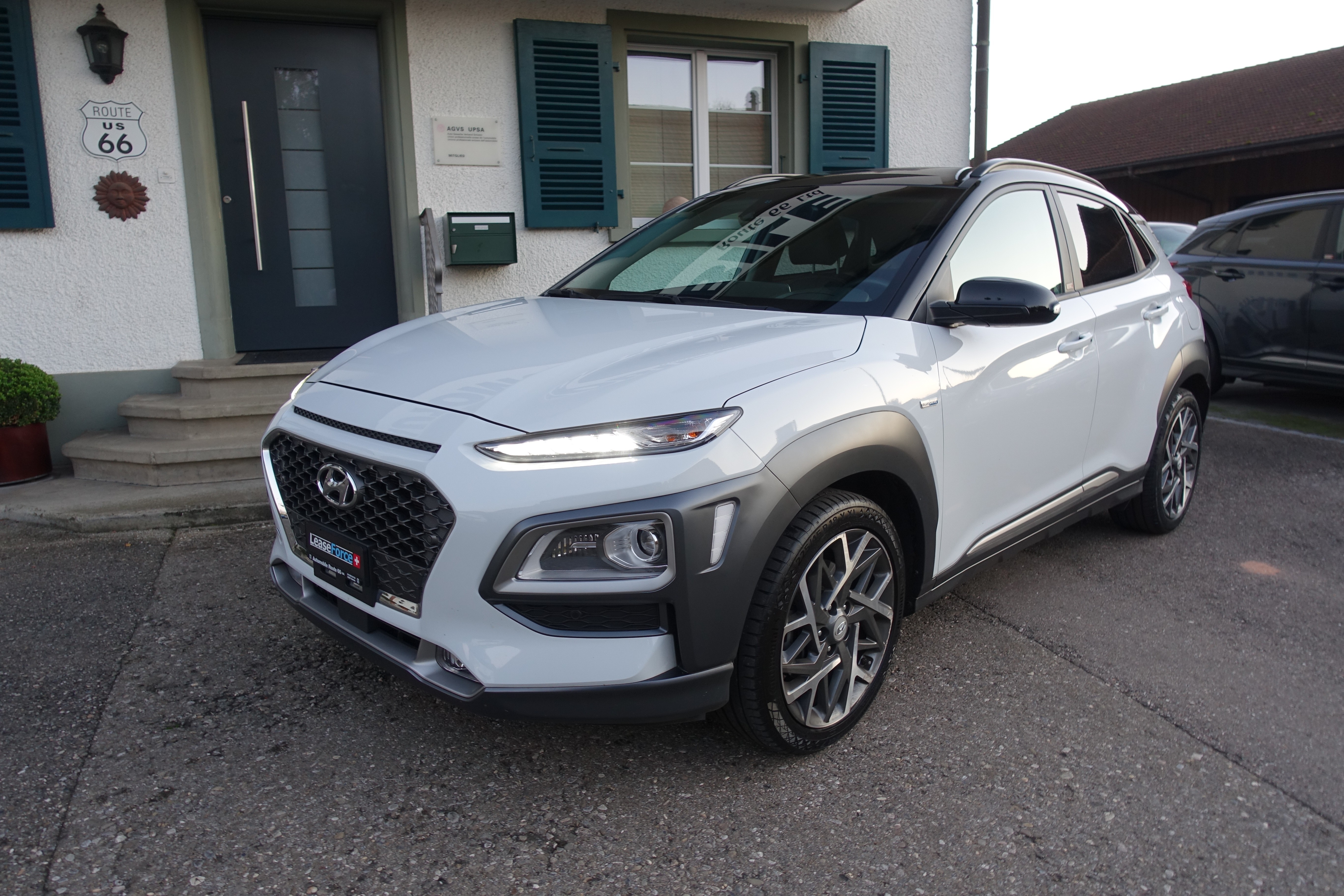 HYUNDAI Kona 1.6 GDi HEV Vertex DCT