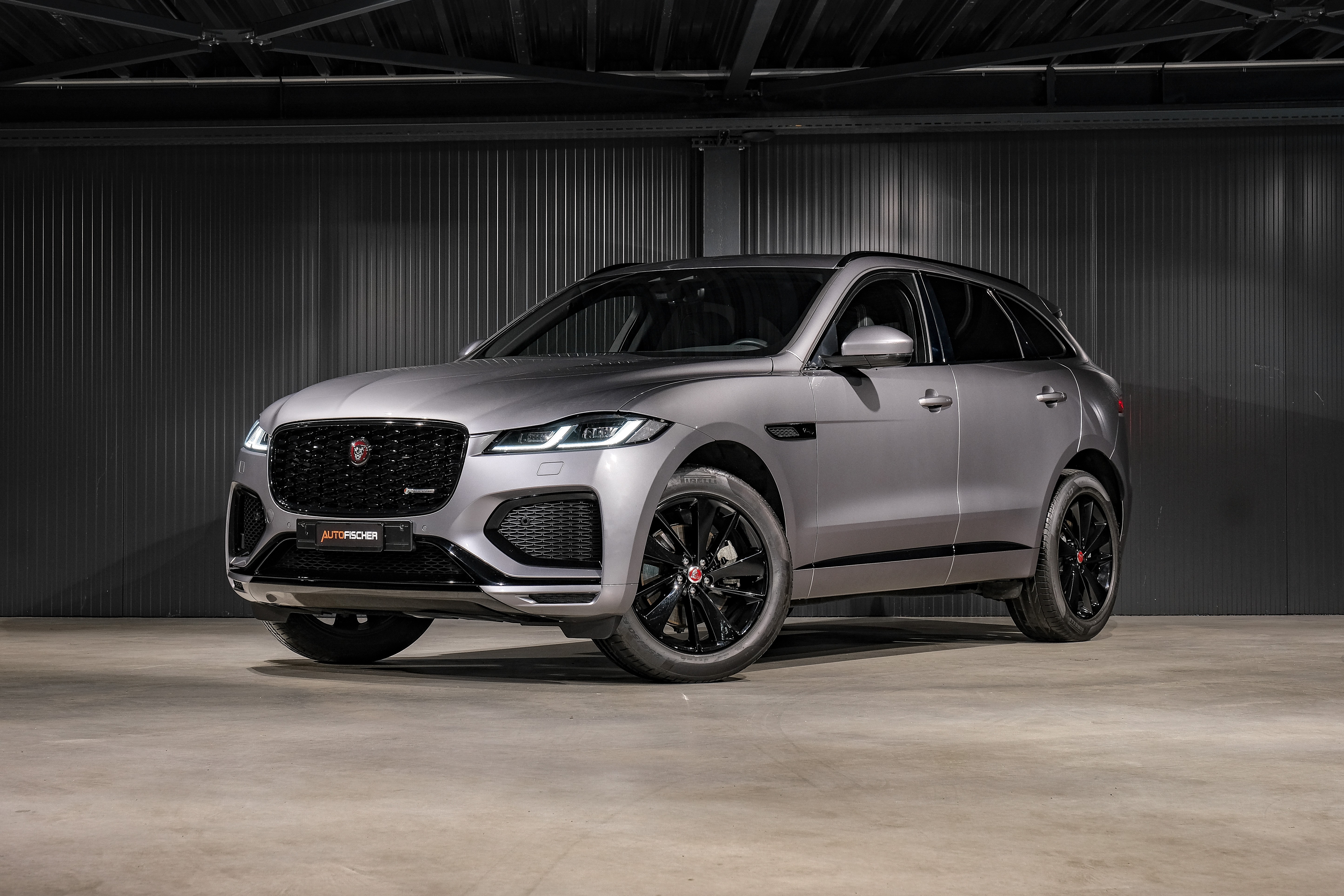 JAGUAR F-Pace 2.0 P250 R-Dynamic SE AWD