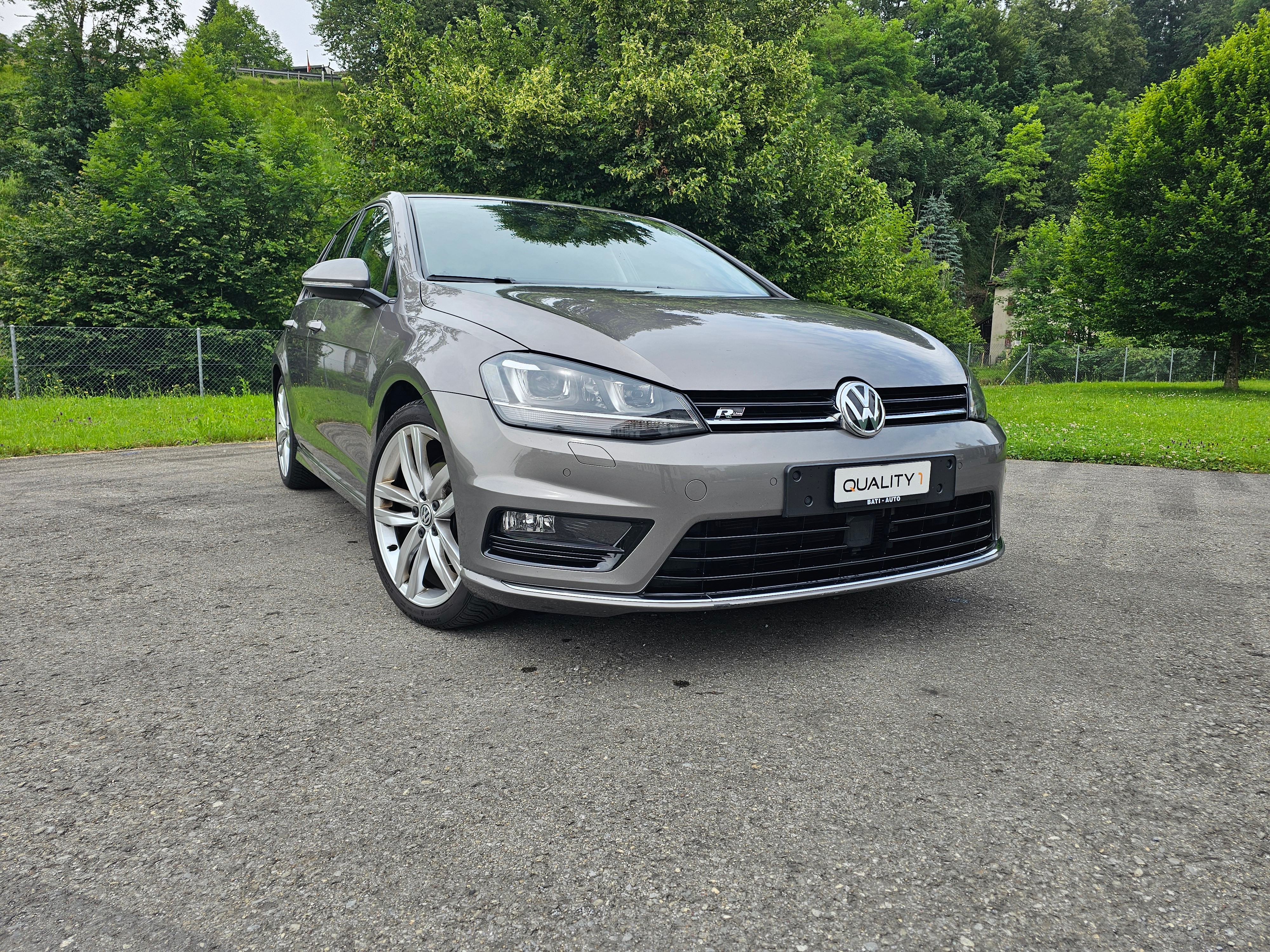 VW Golf 1.4 TSI Highline R LINE DSG