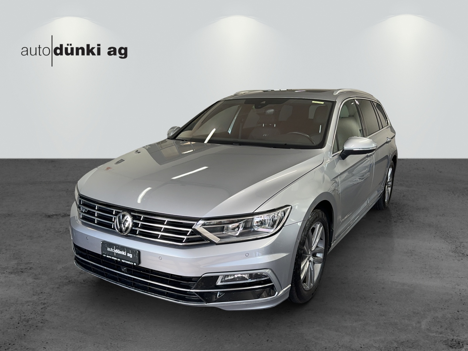 VW Passat Variant 1.4 TSI ACT BMT R-Line Comfortline