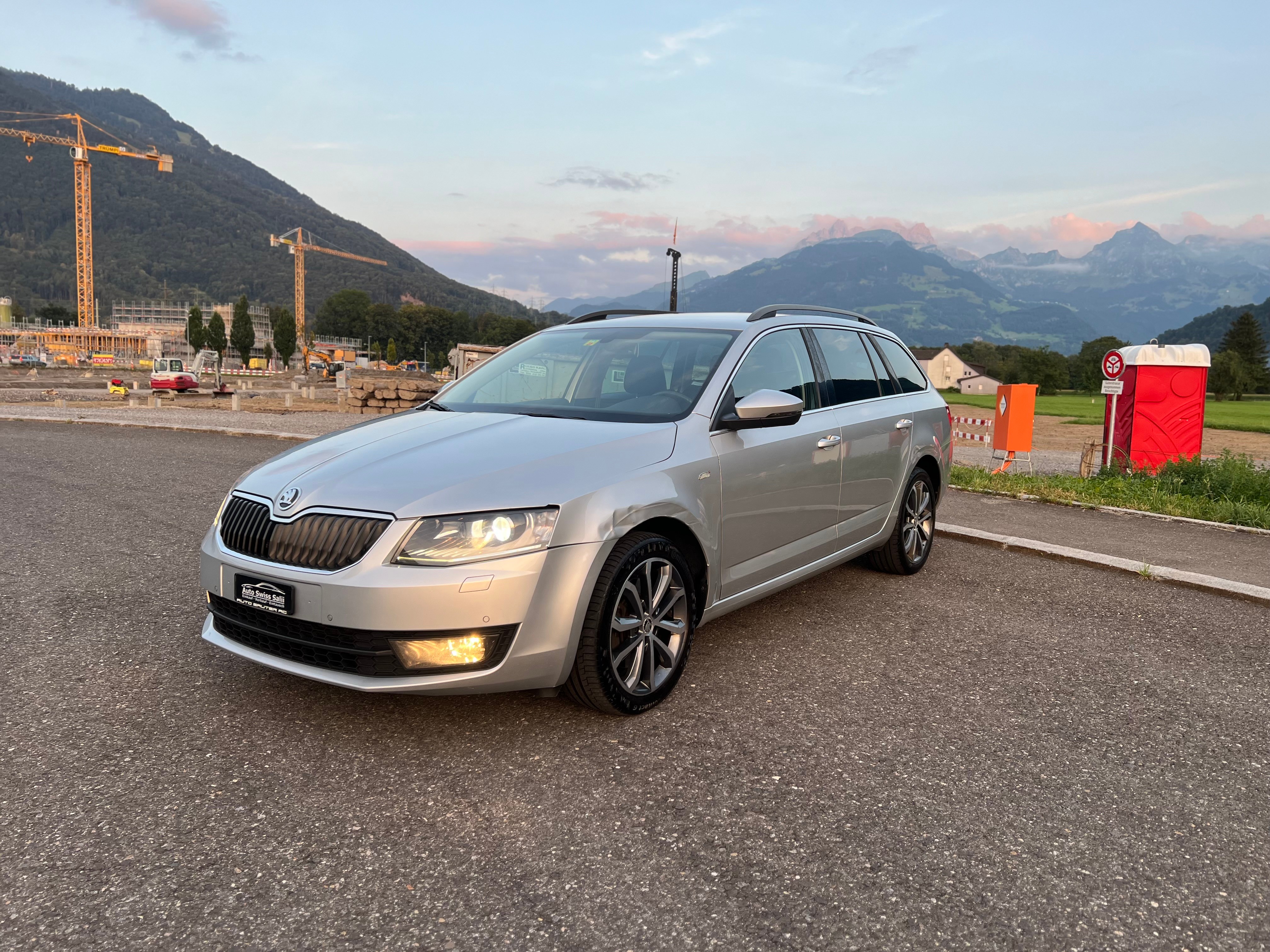 SKODA Octavia Combi 2.0 TDI Ambition 4x4 DSG