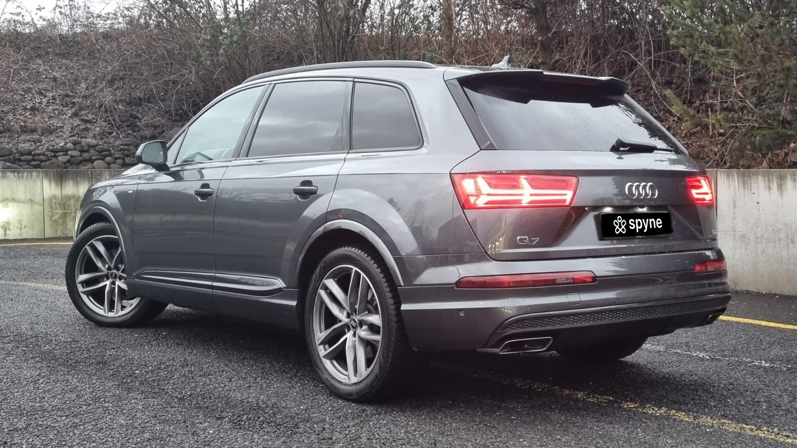 AUDI Q7 3.0 TDI quattro tiptronic