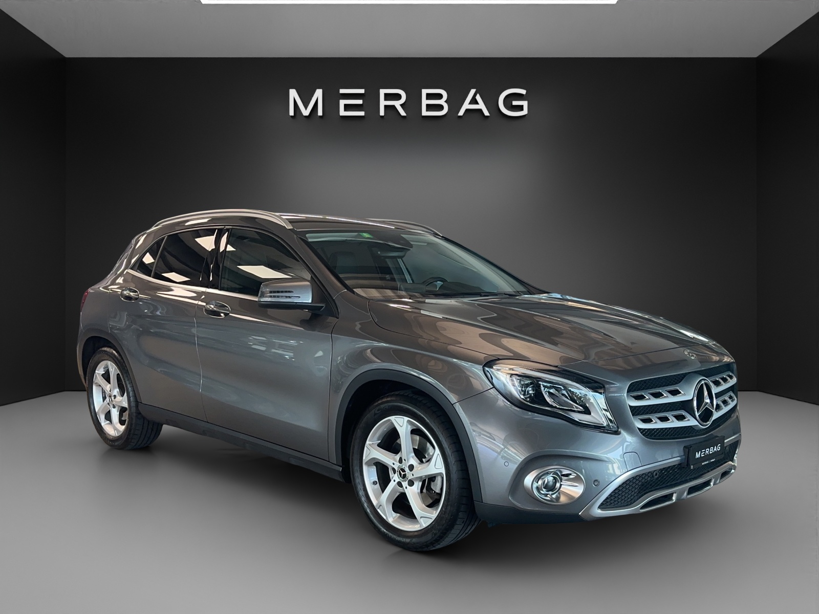 MERCEDES-BENZ GLA 220 Urban 4Matic