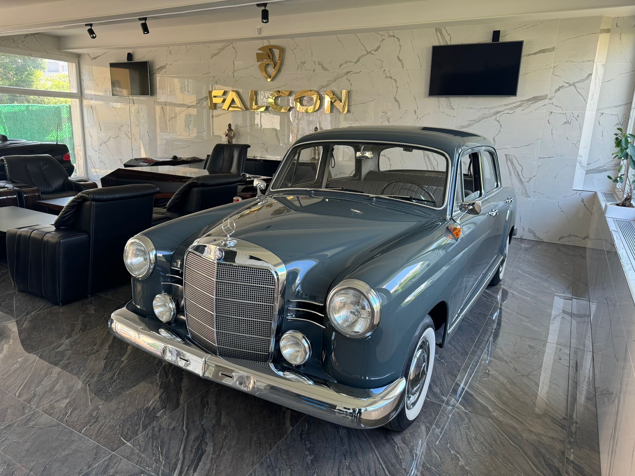 MERCEDES-BENZ 190