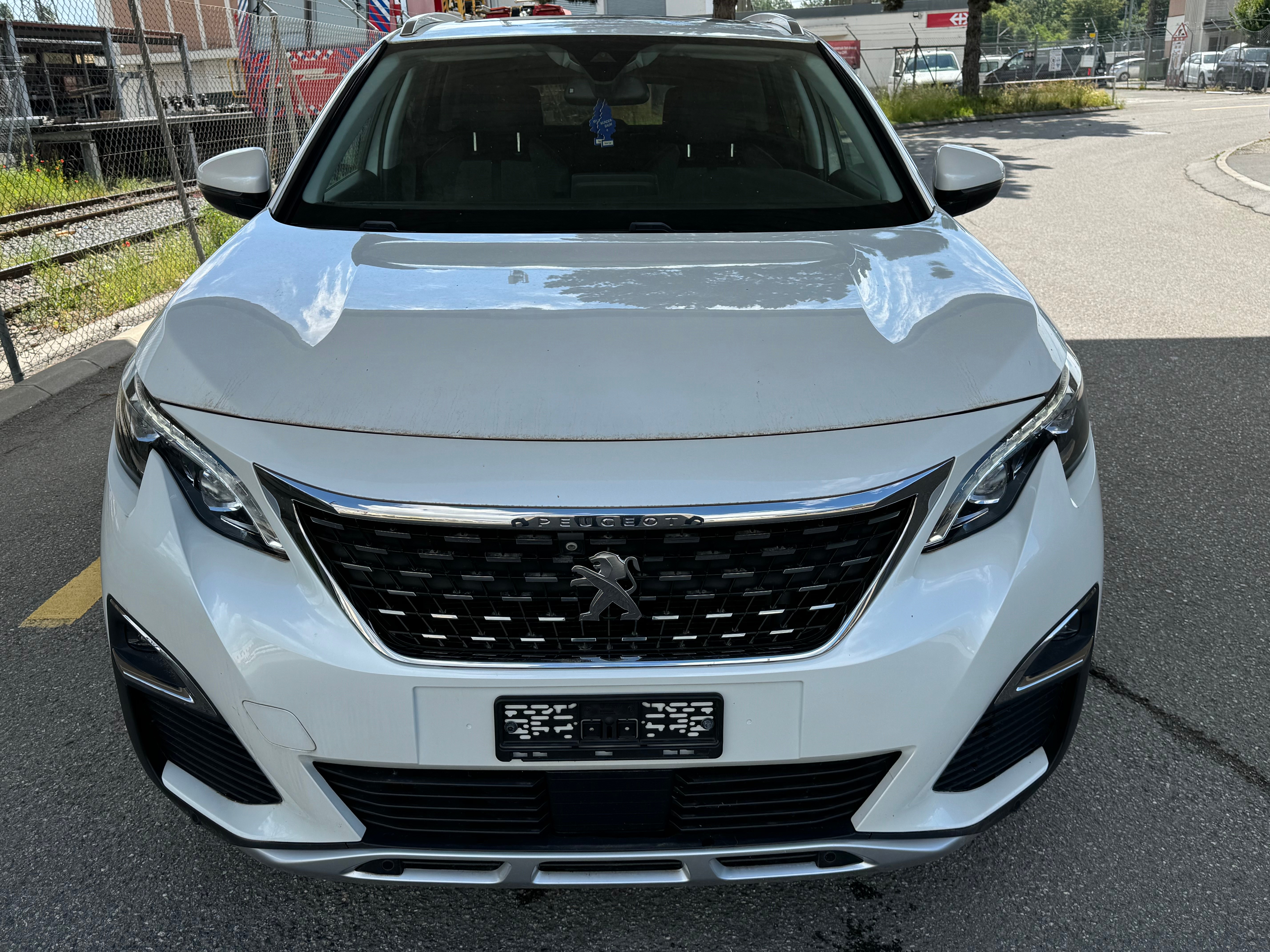 PEUGEOT 3008 1.2 PureTech Business Line