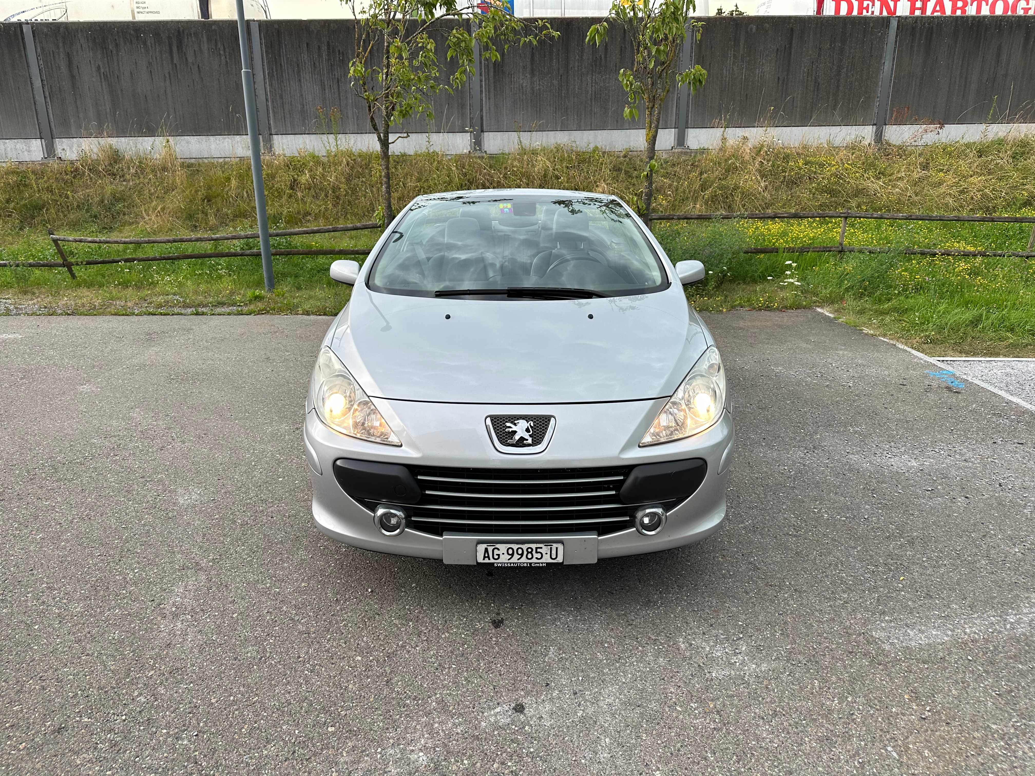 PEUGEOT 307 CC 2.0 16V Dynamic