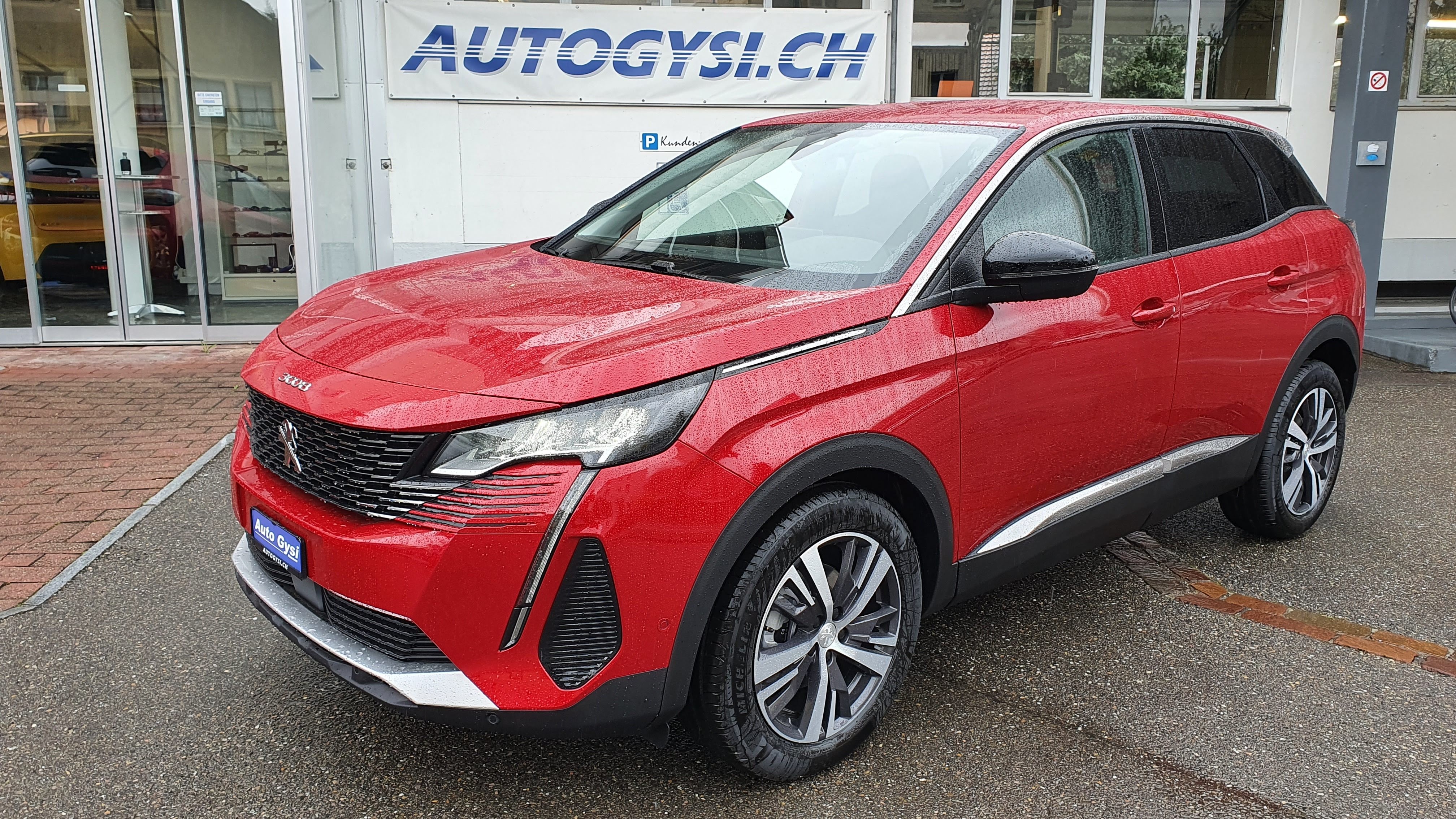 PEUGEOT 3008 1.2 SwissLine Helvetia Automat