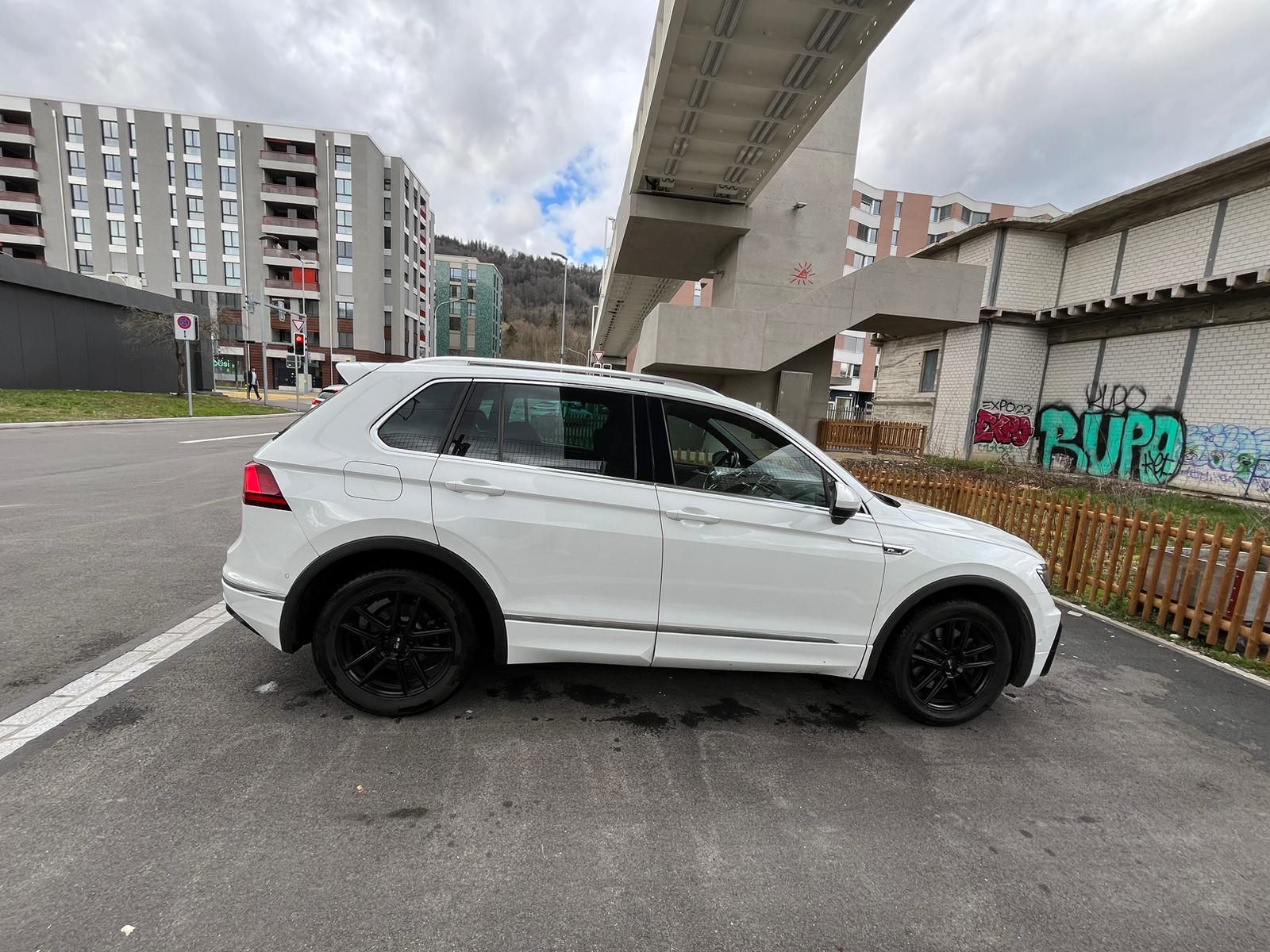 VW Tiguan 2.0TSI Highline 4Motion DSG