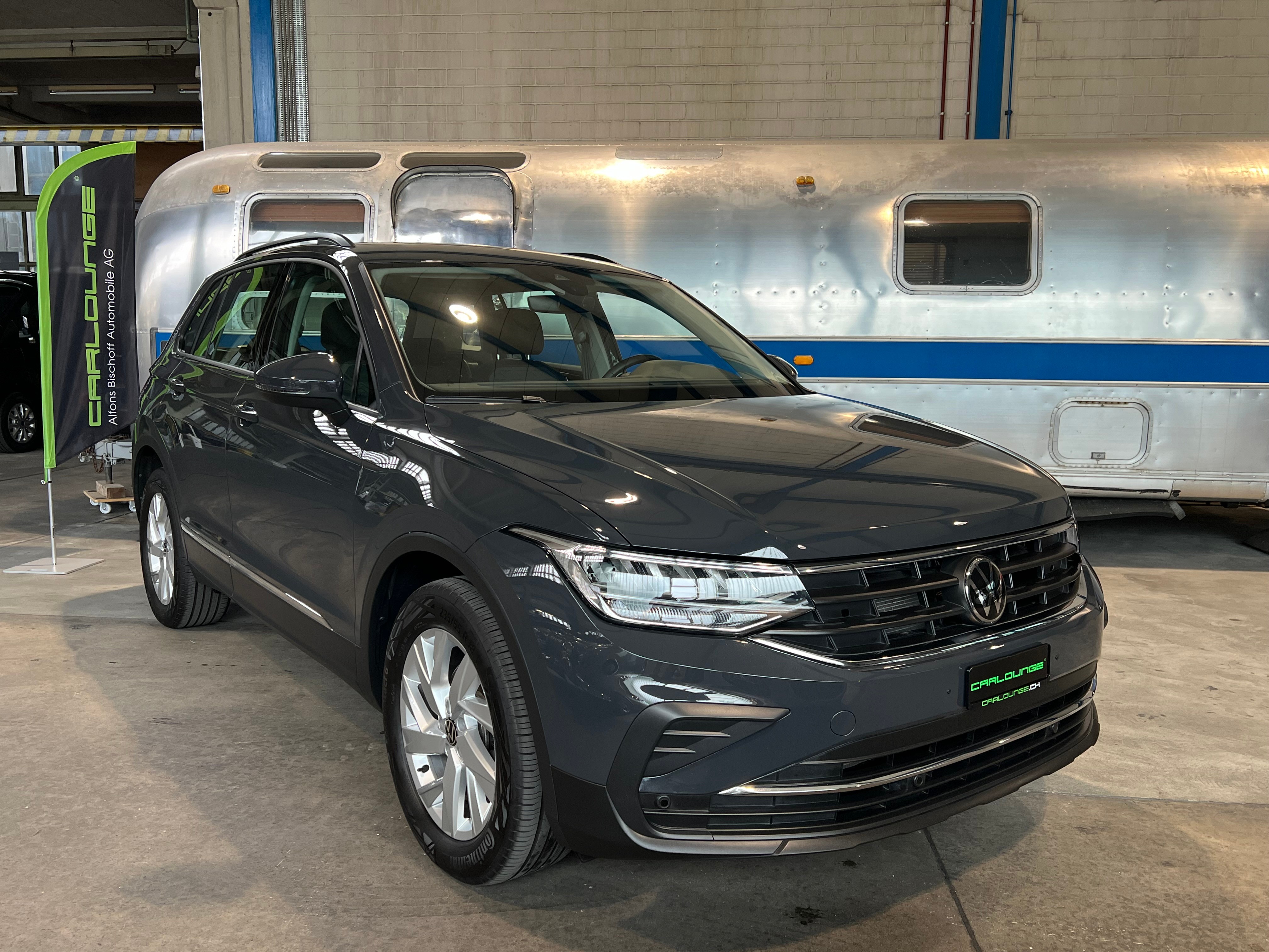 VW Tiguan 2.0 TDI *** inkl Winterräder *** SCR Life 4Motion DSG ***